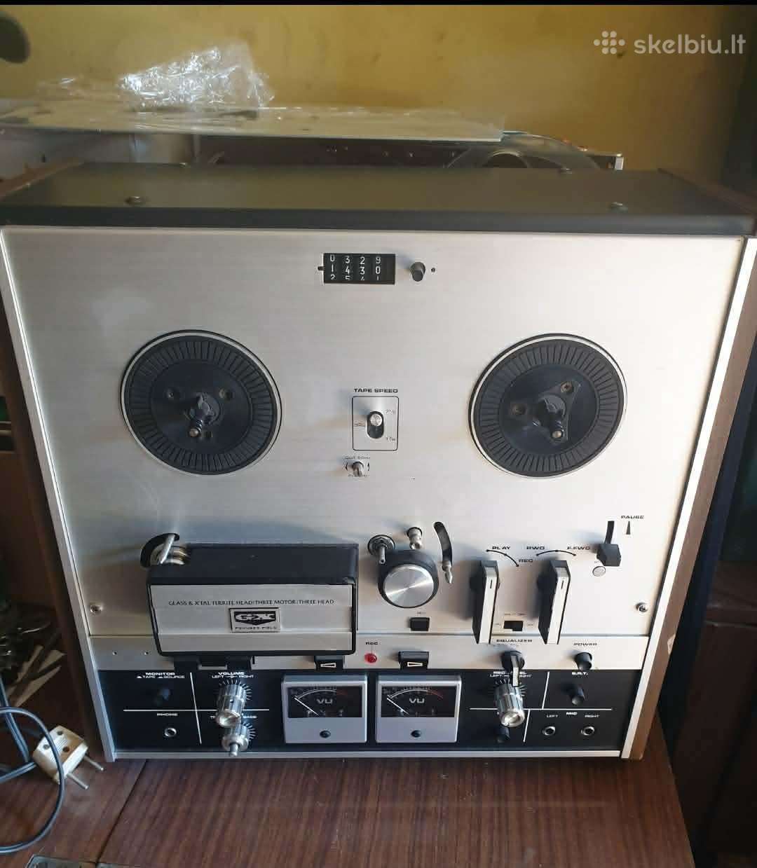 Akai GX 220 sudefektu