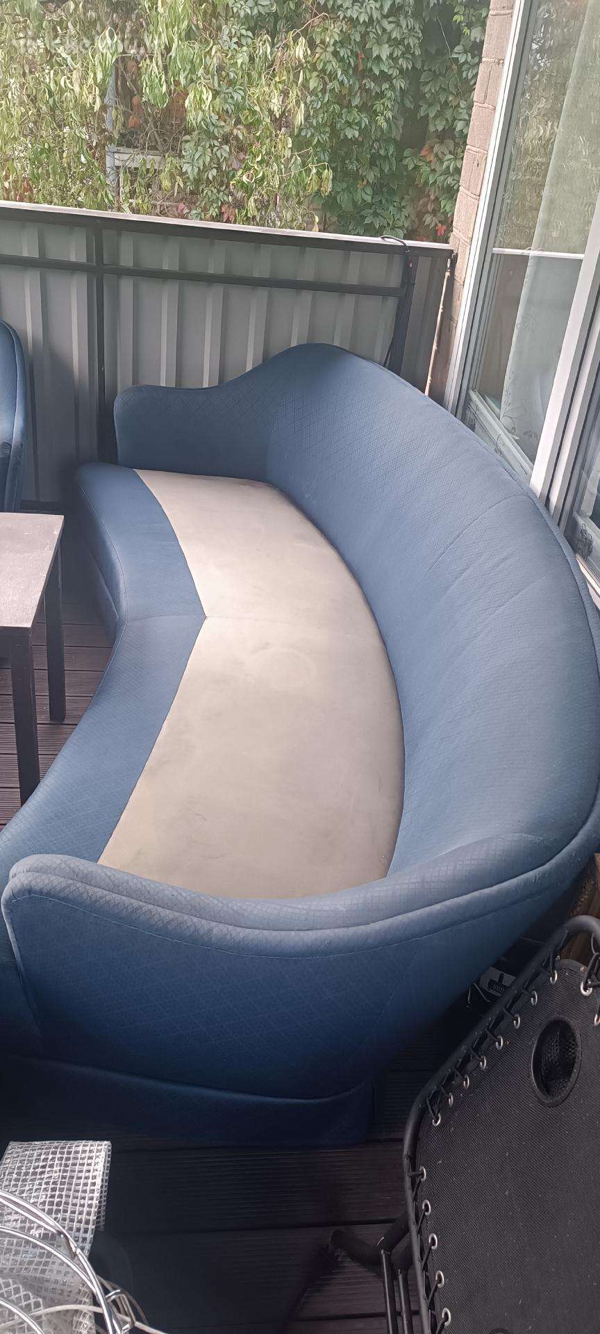 Sofa su 2 foteliais