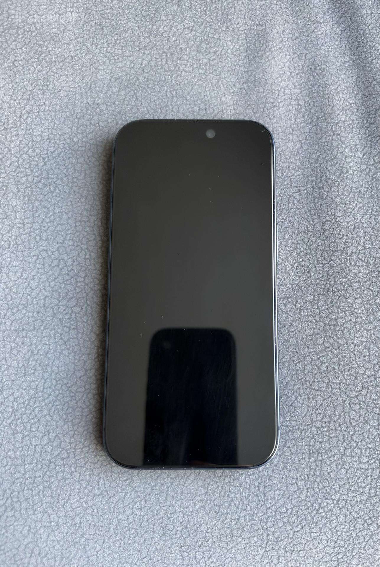 iPhone 17 Pro 256gb deep blue 990 Eur