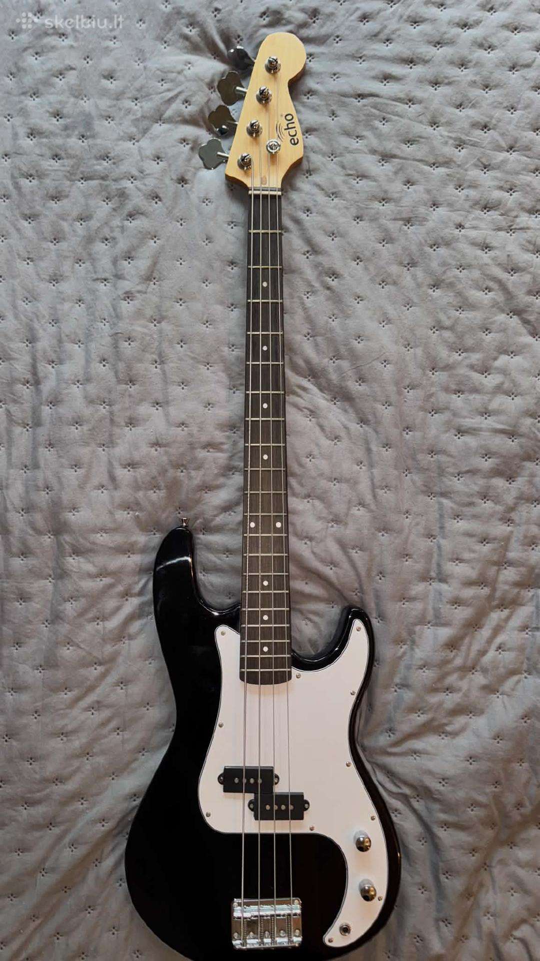 Bosinė gitara