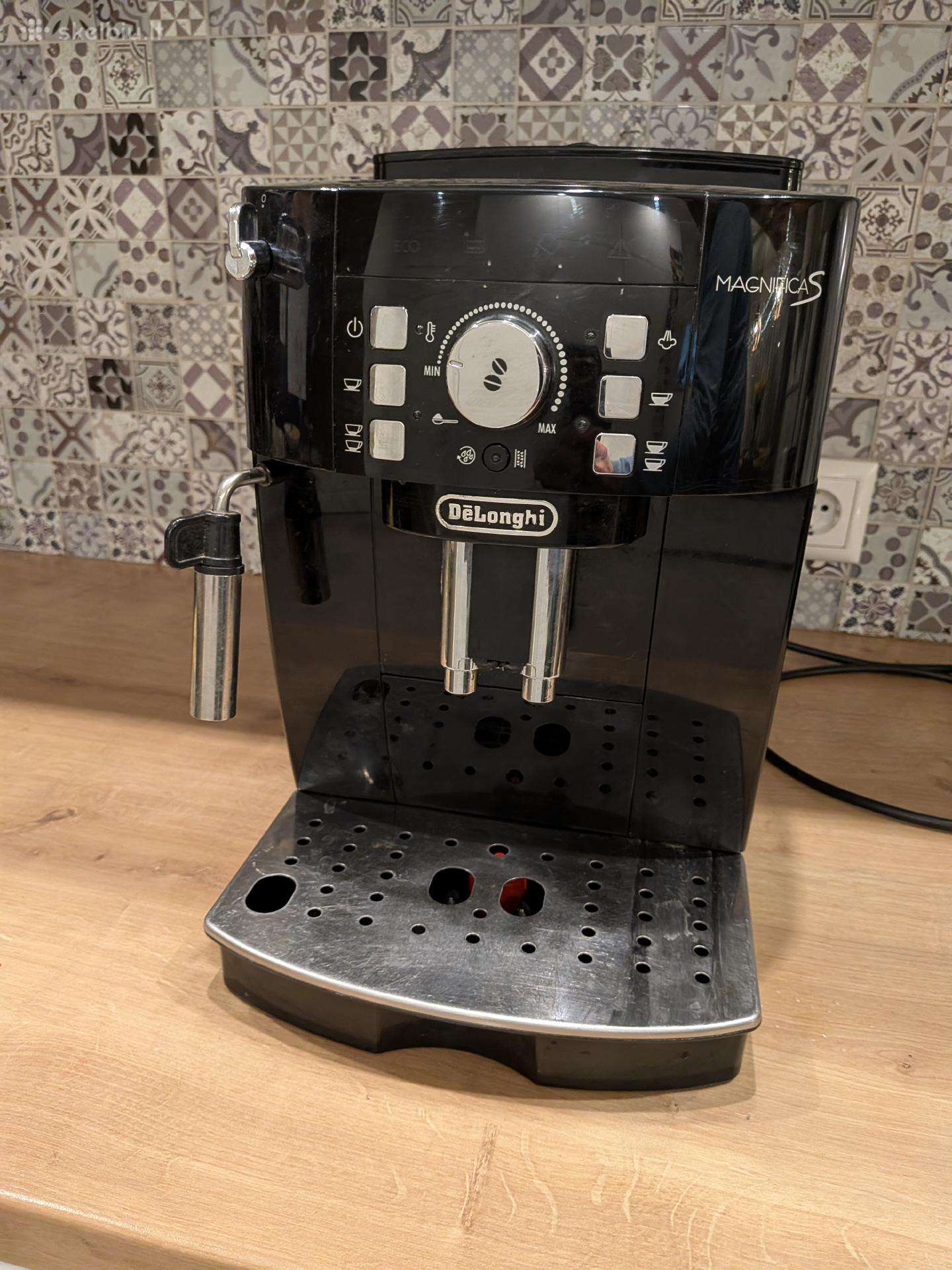 Delonghi kavos aparatas
