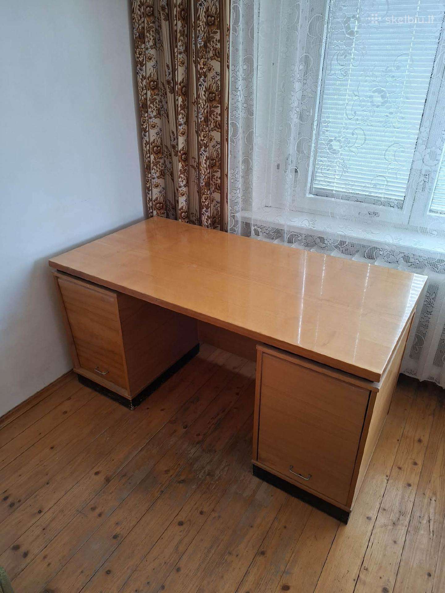 Rašomasis darbo stalas