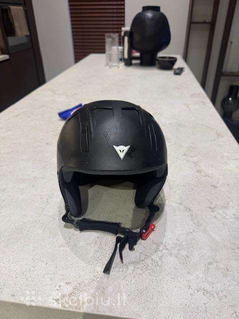 Parduodamas puikus Dainese slidinejimo salmas