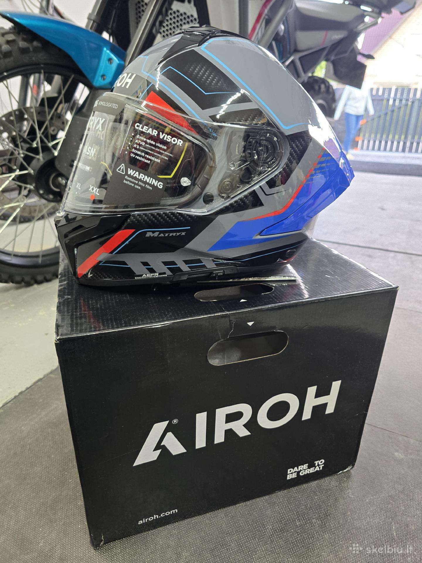 Airoh Matrix