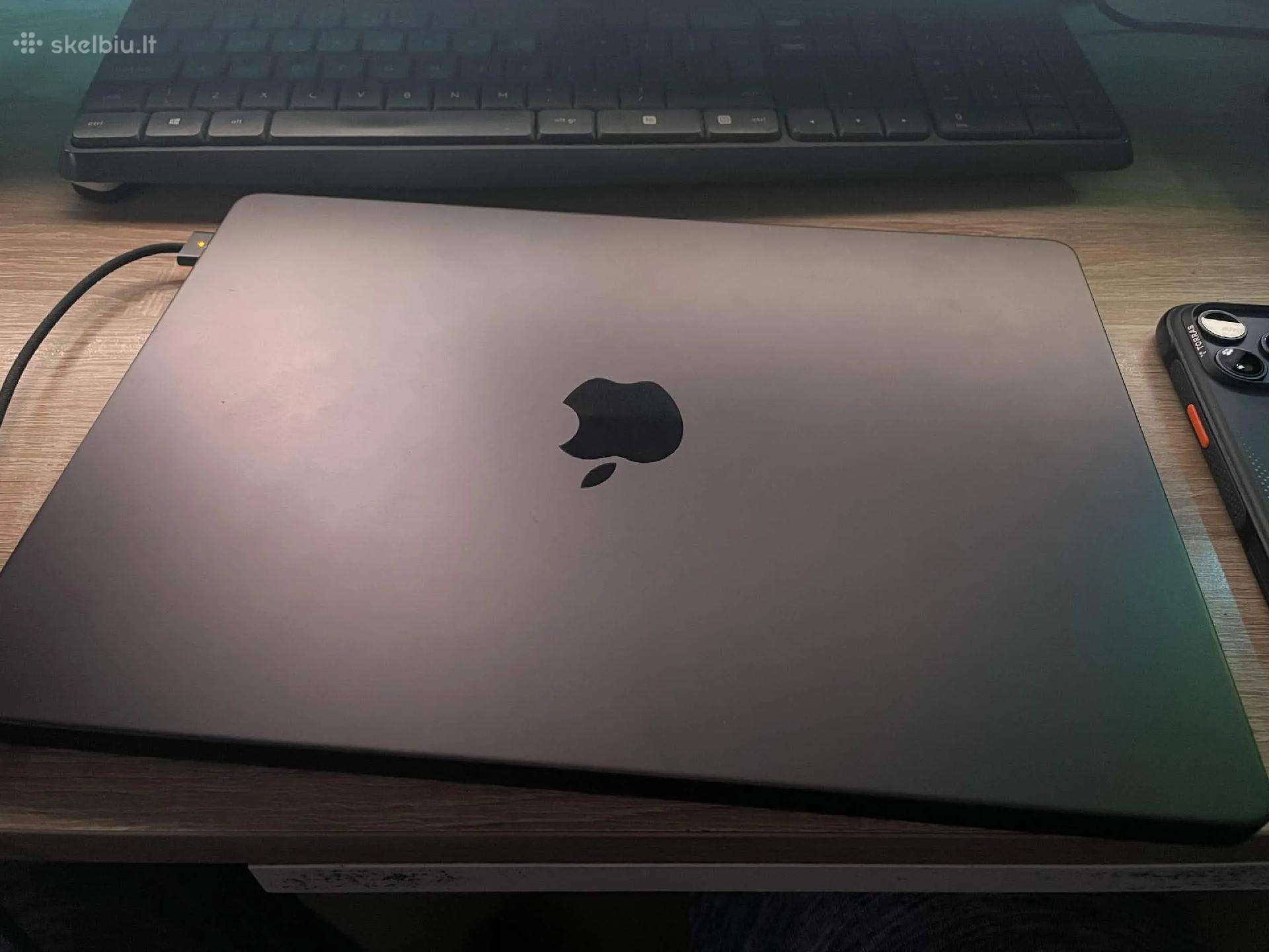 Apple MacBook Pro 14 M4 100% Battery