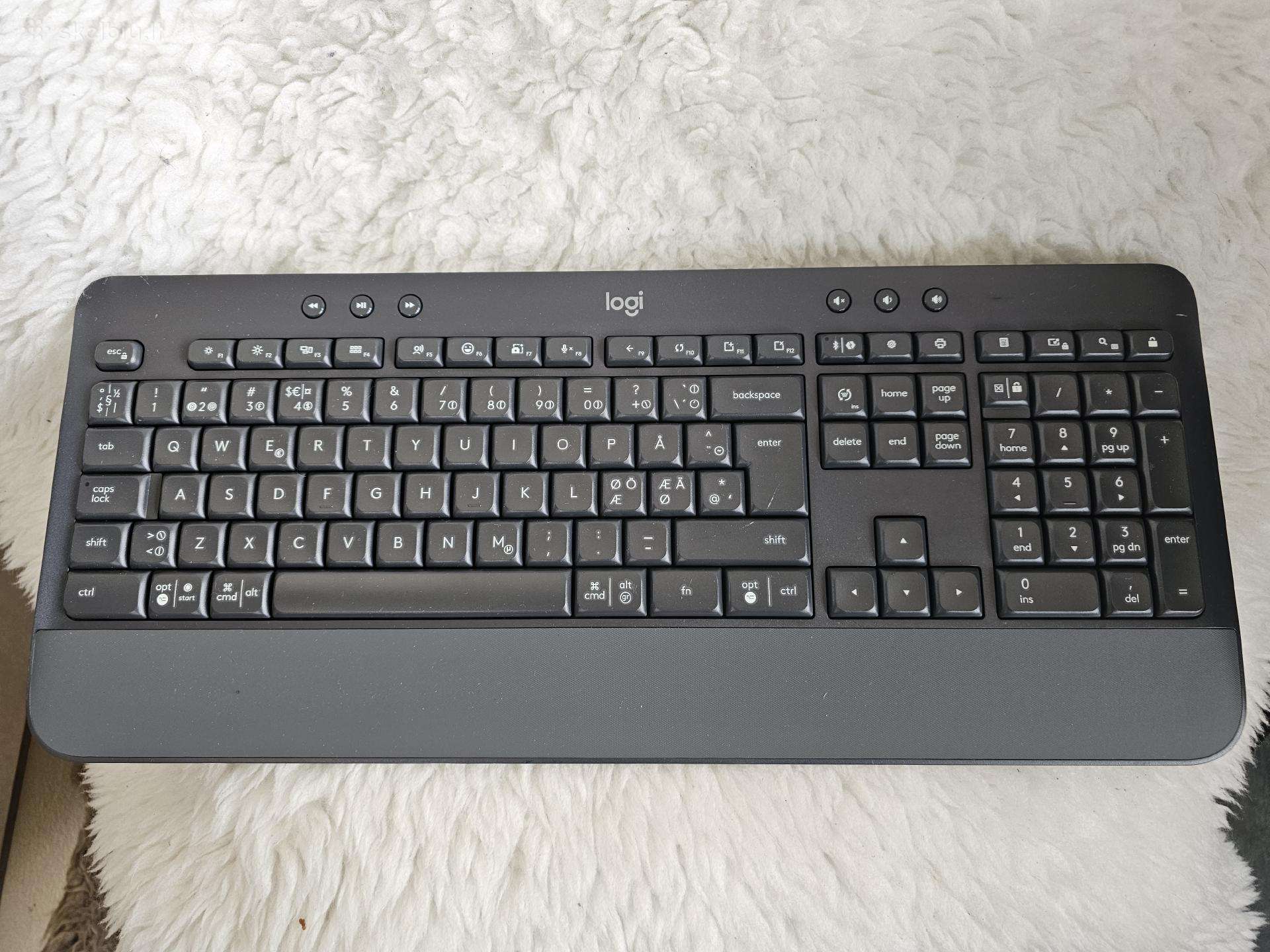 "Logitech Signature K650" bluetooth klaviatūra