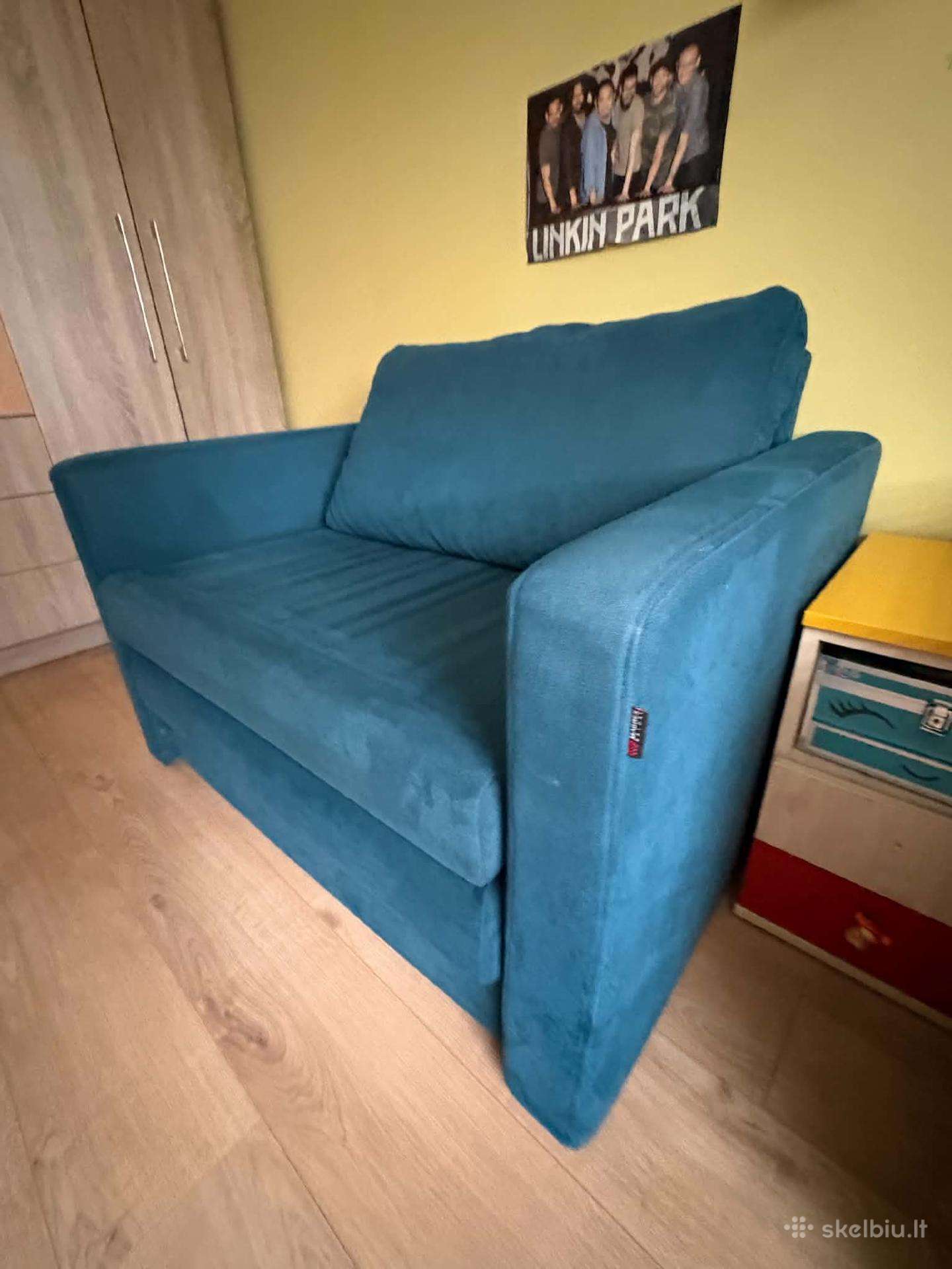 Puikaus stovio "Magrės baldų" fotelis-lova