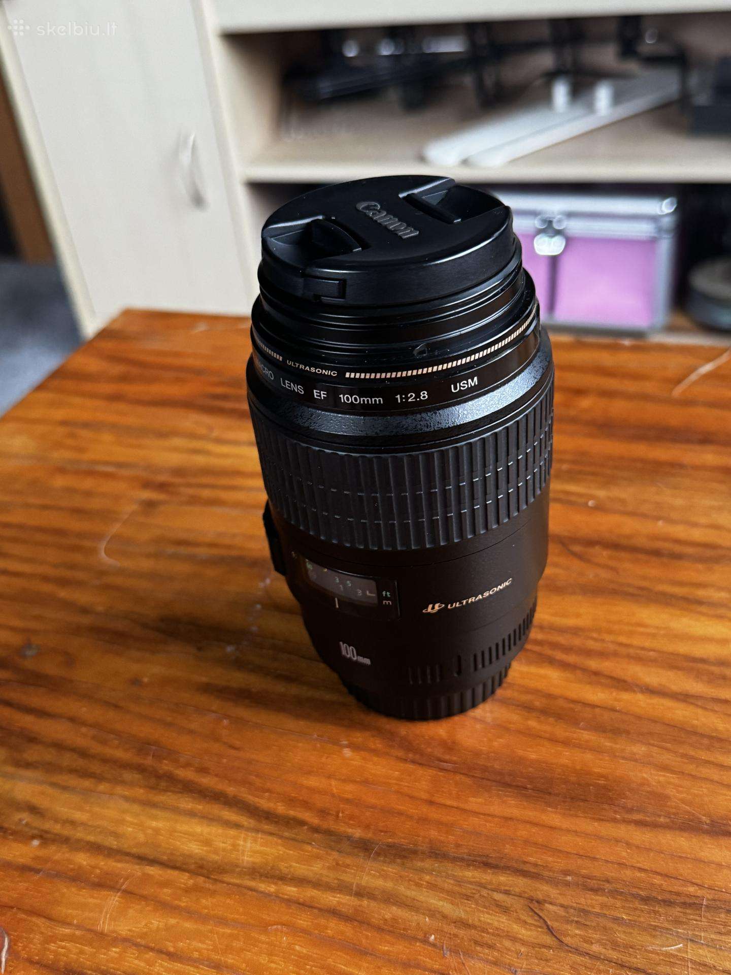 Canon Ef 100 mm F 2.8 Macro
