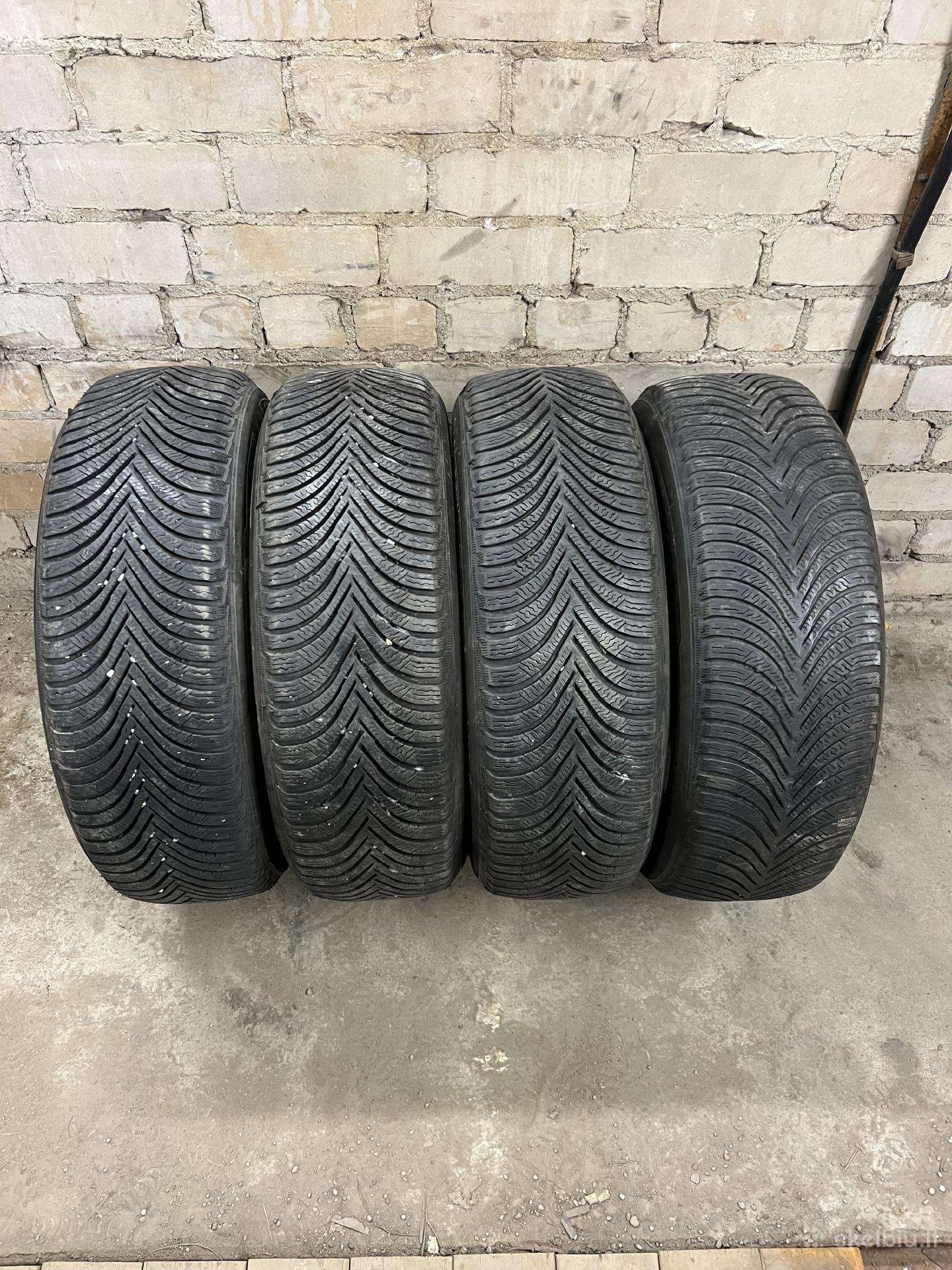4žieminės Michelin 215/65/r17, 2vasarinės Michelin