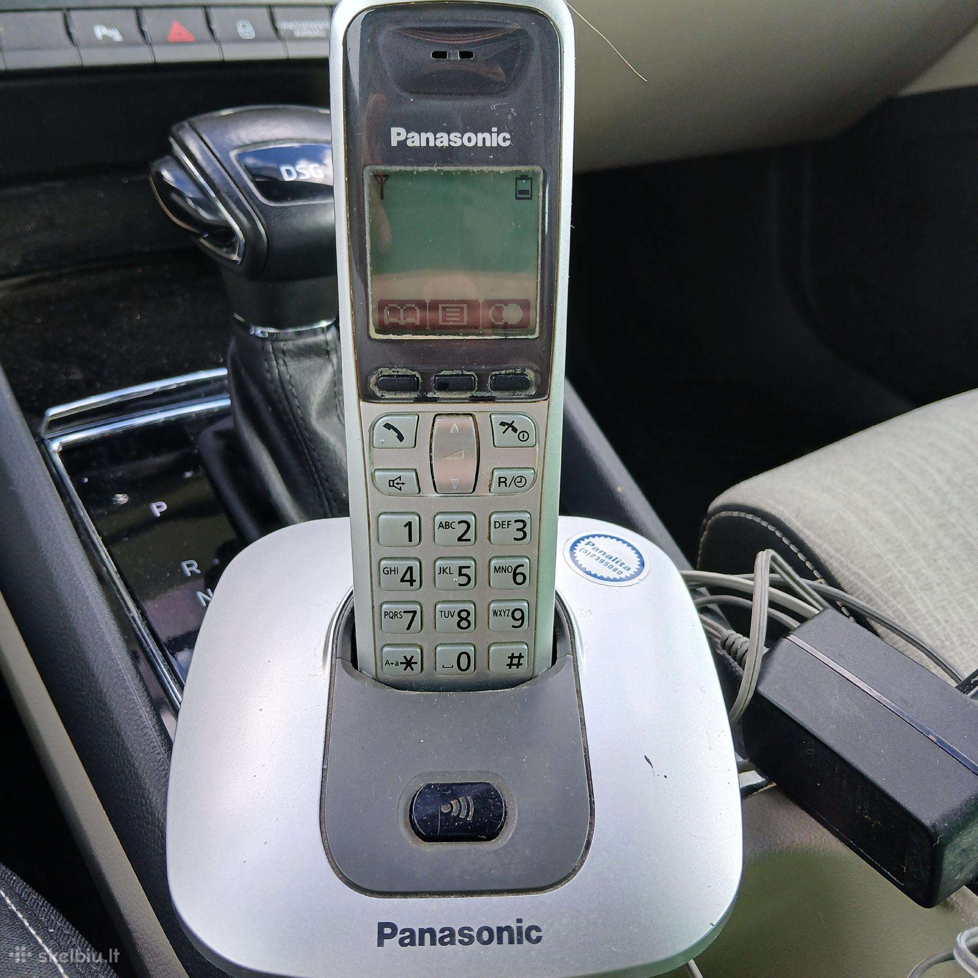 Veikiantis nesiojamas telefonas