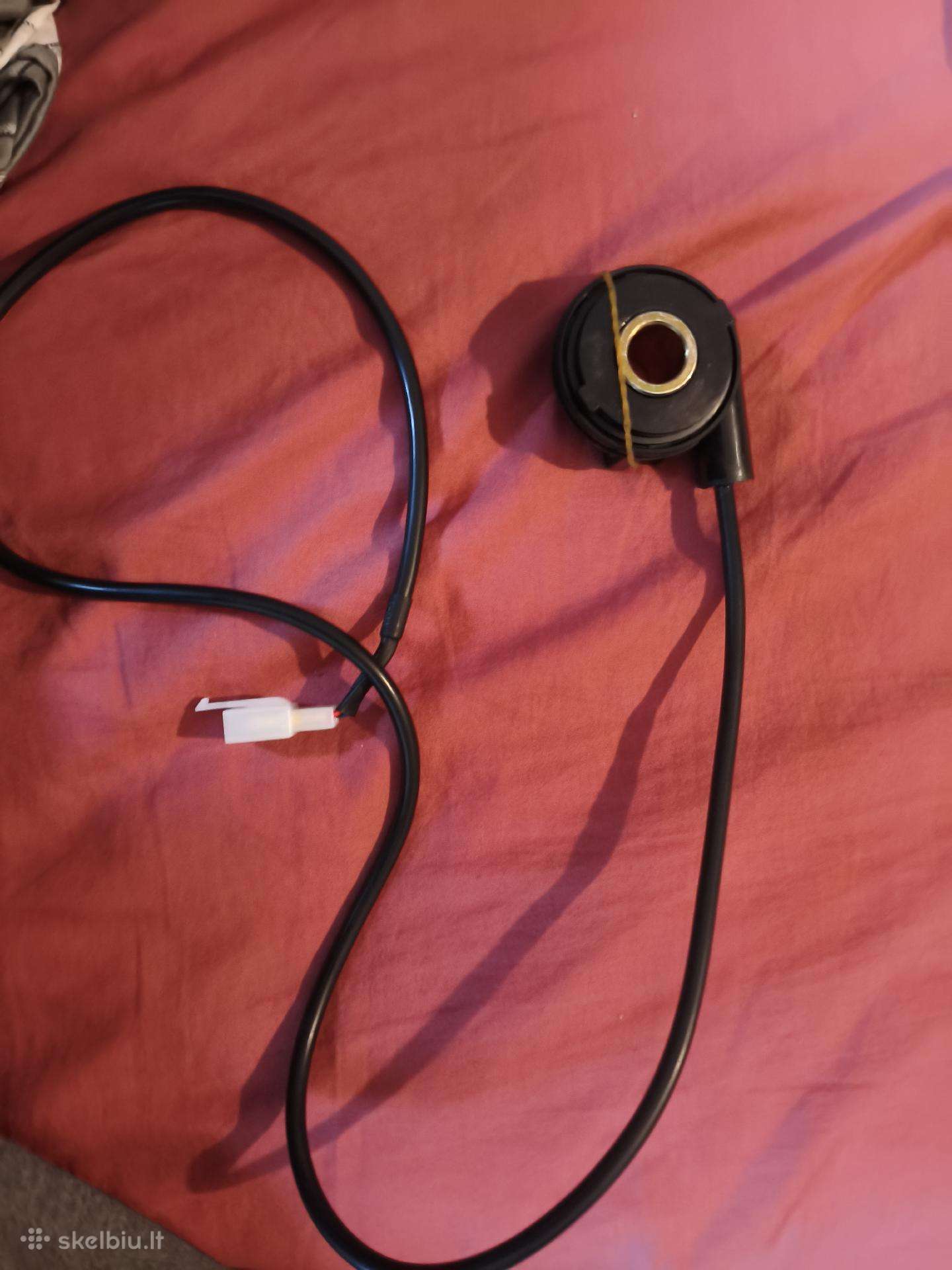 Elektroninis spidometro reduktorius 15 mm 3 pin