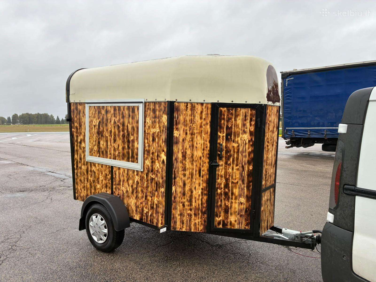Parduodama priekaba mainams Food Truck