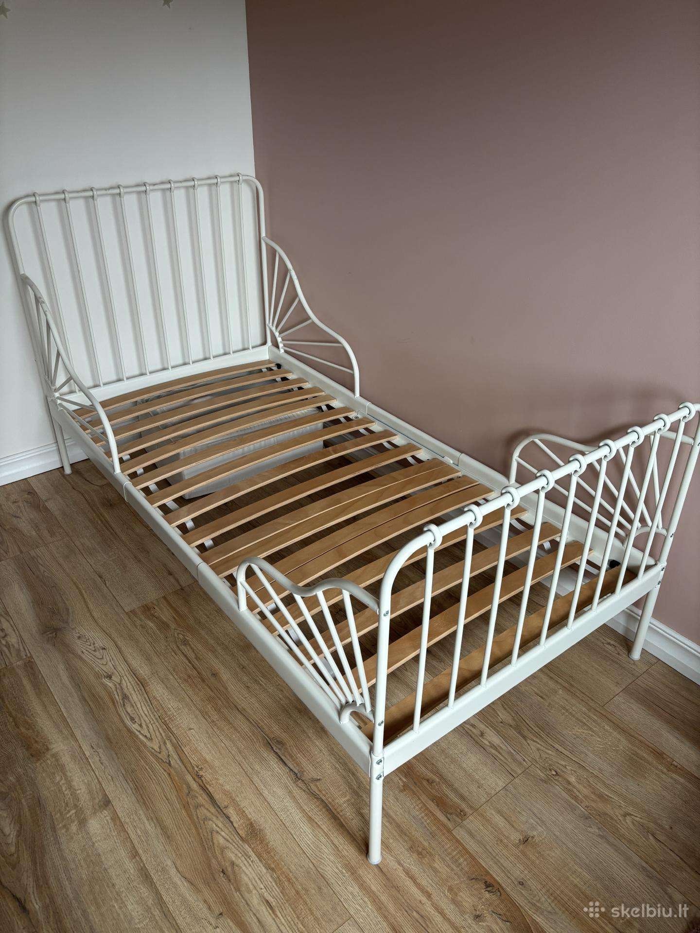 Ikea lova