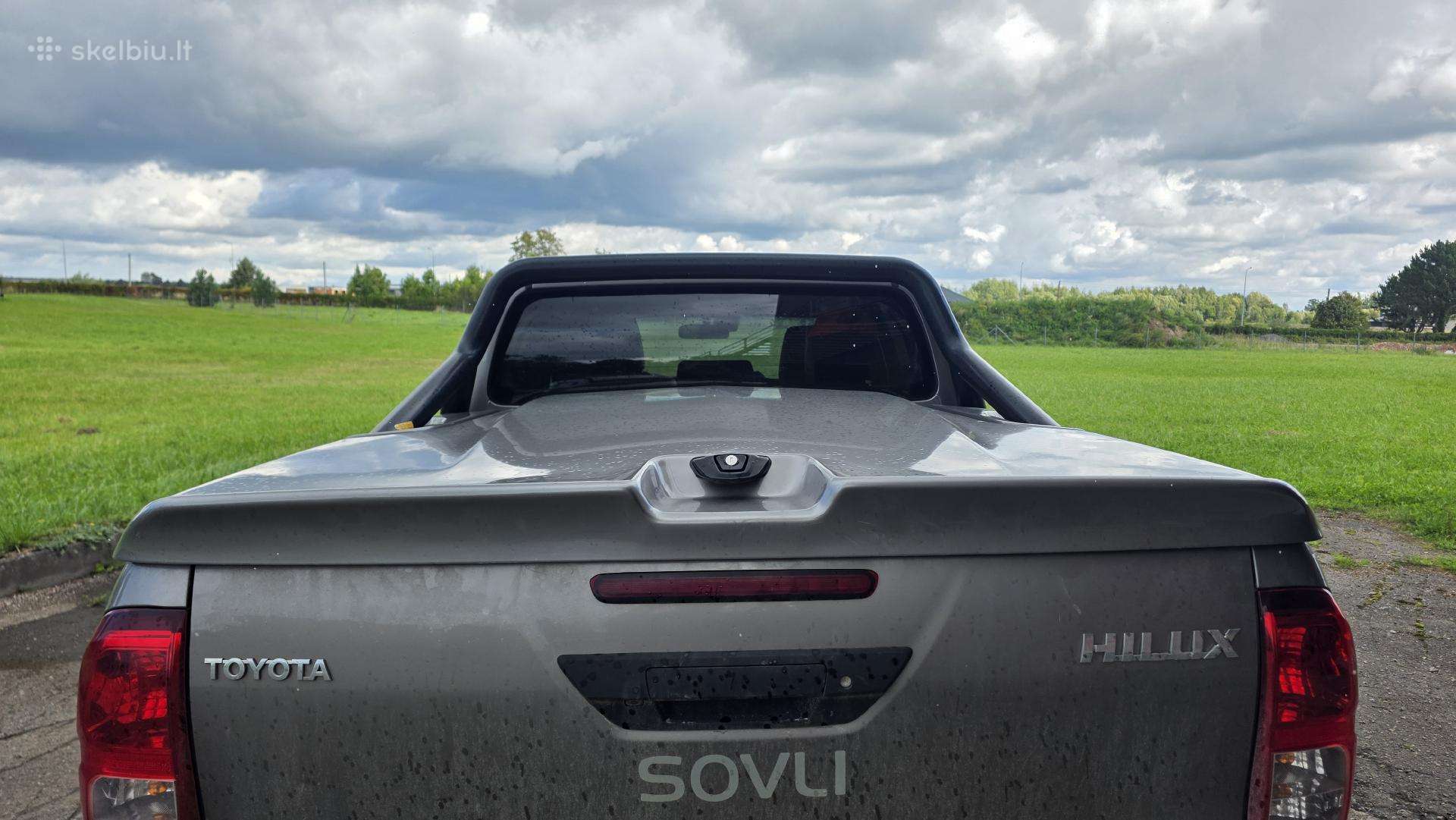 Toyota Hilux lankas ir bagažinės dangtis