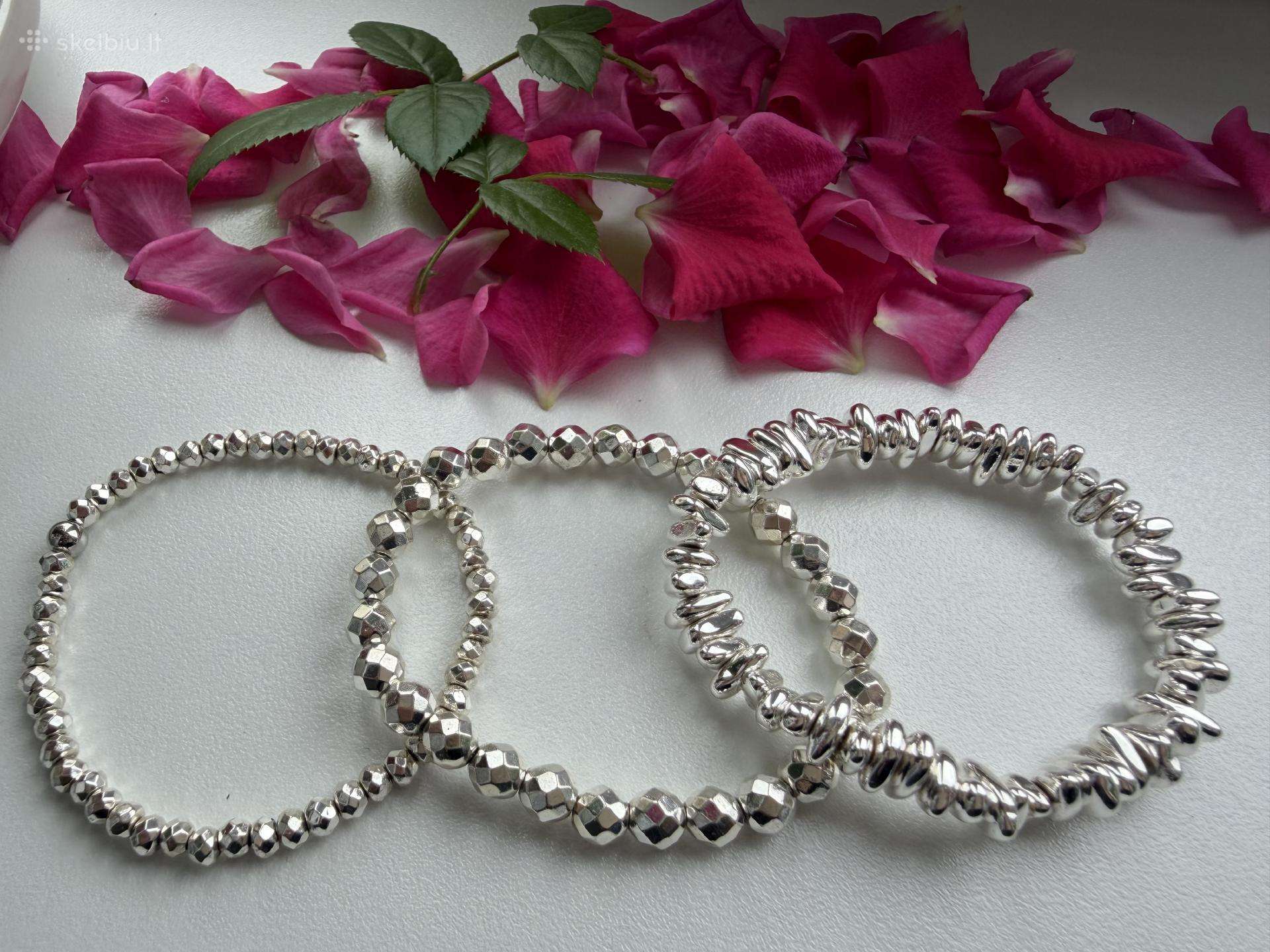 Trys tobulos naujos hematito apyrankės