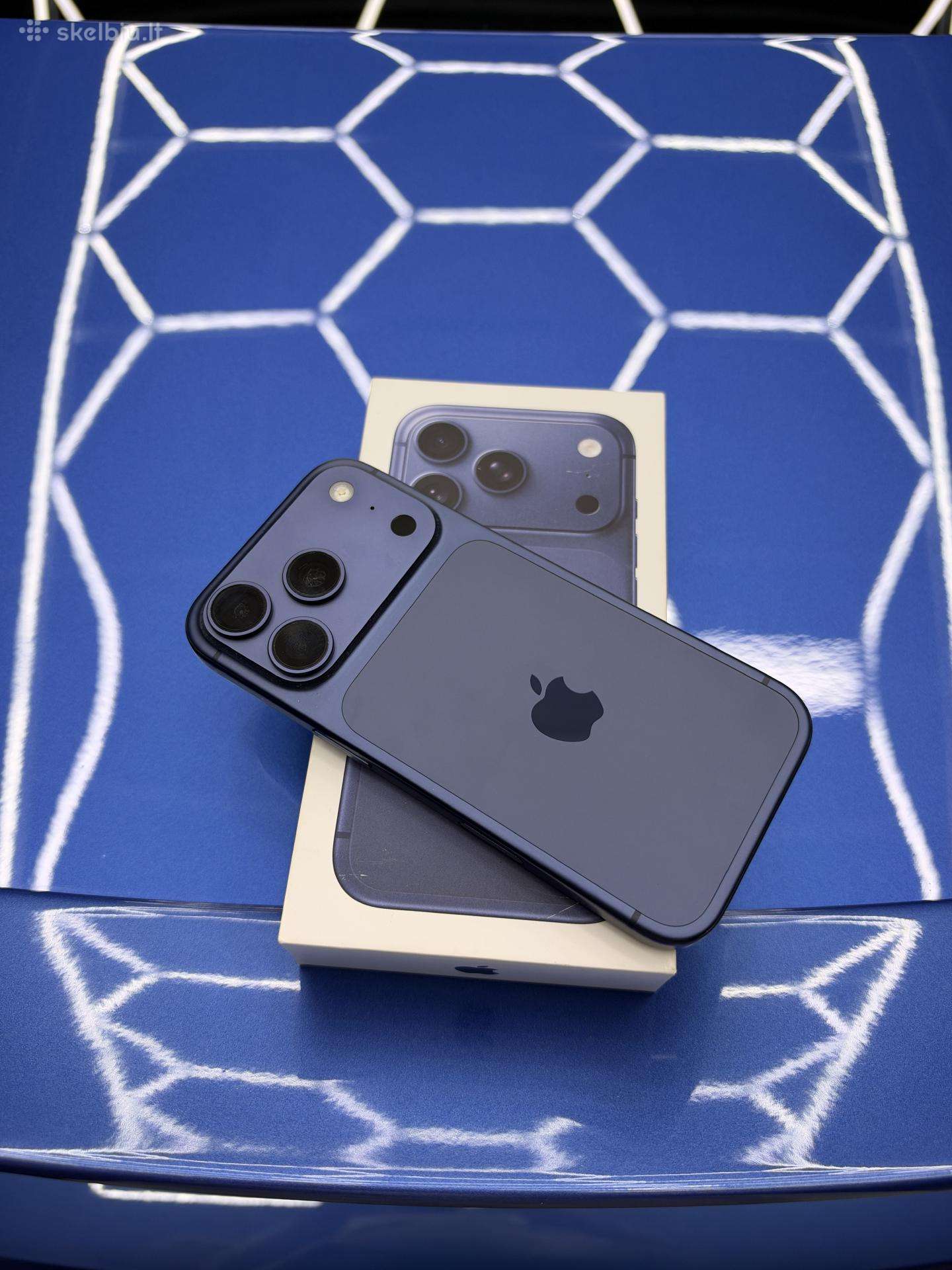 iPhone 17 pro 256gb