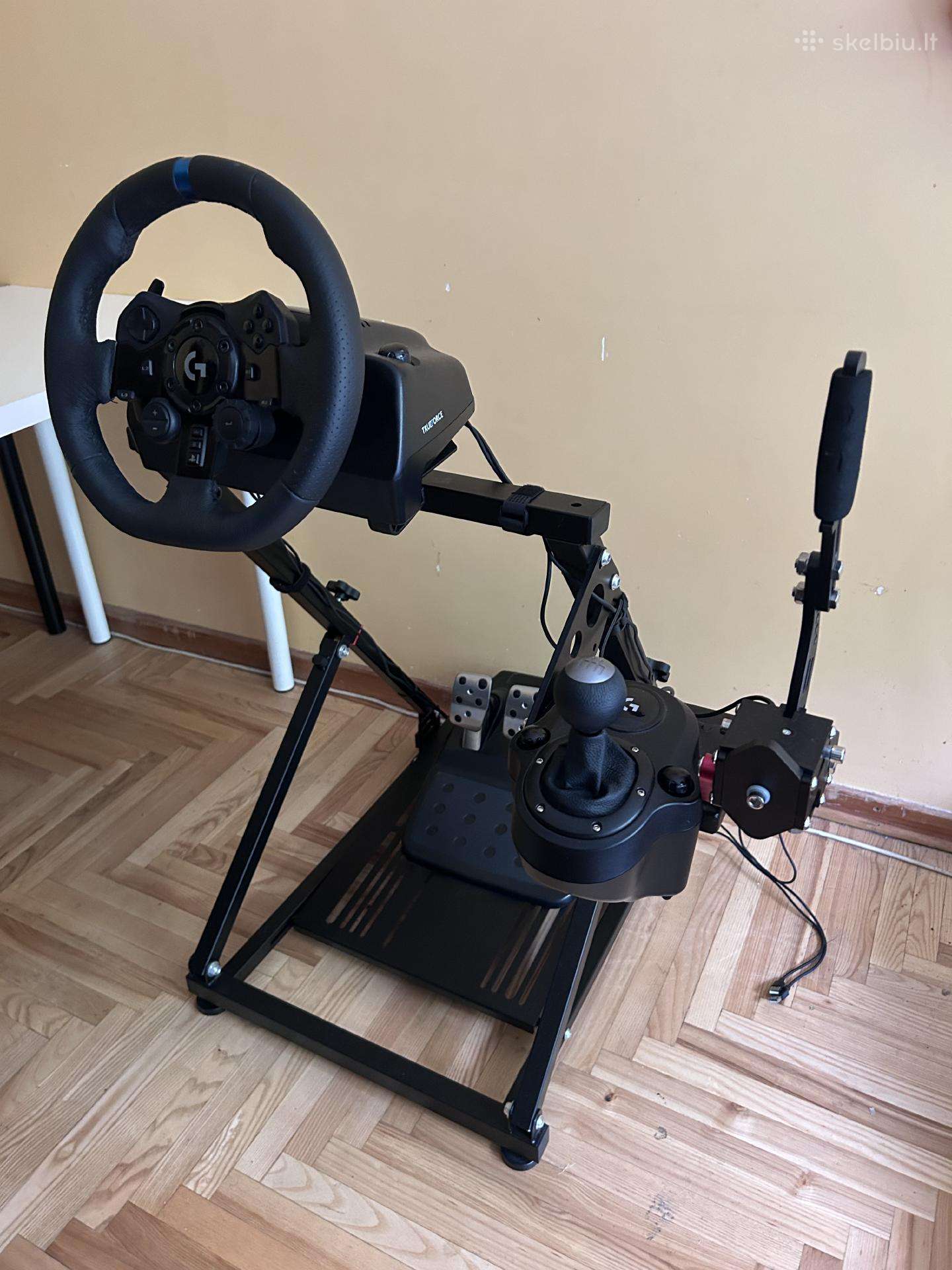Logitech G923