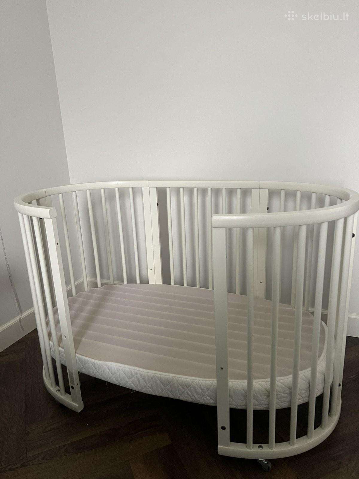 Stokke lovyte su visais priedais du ciuziniai