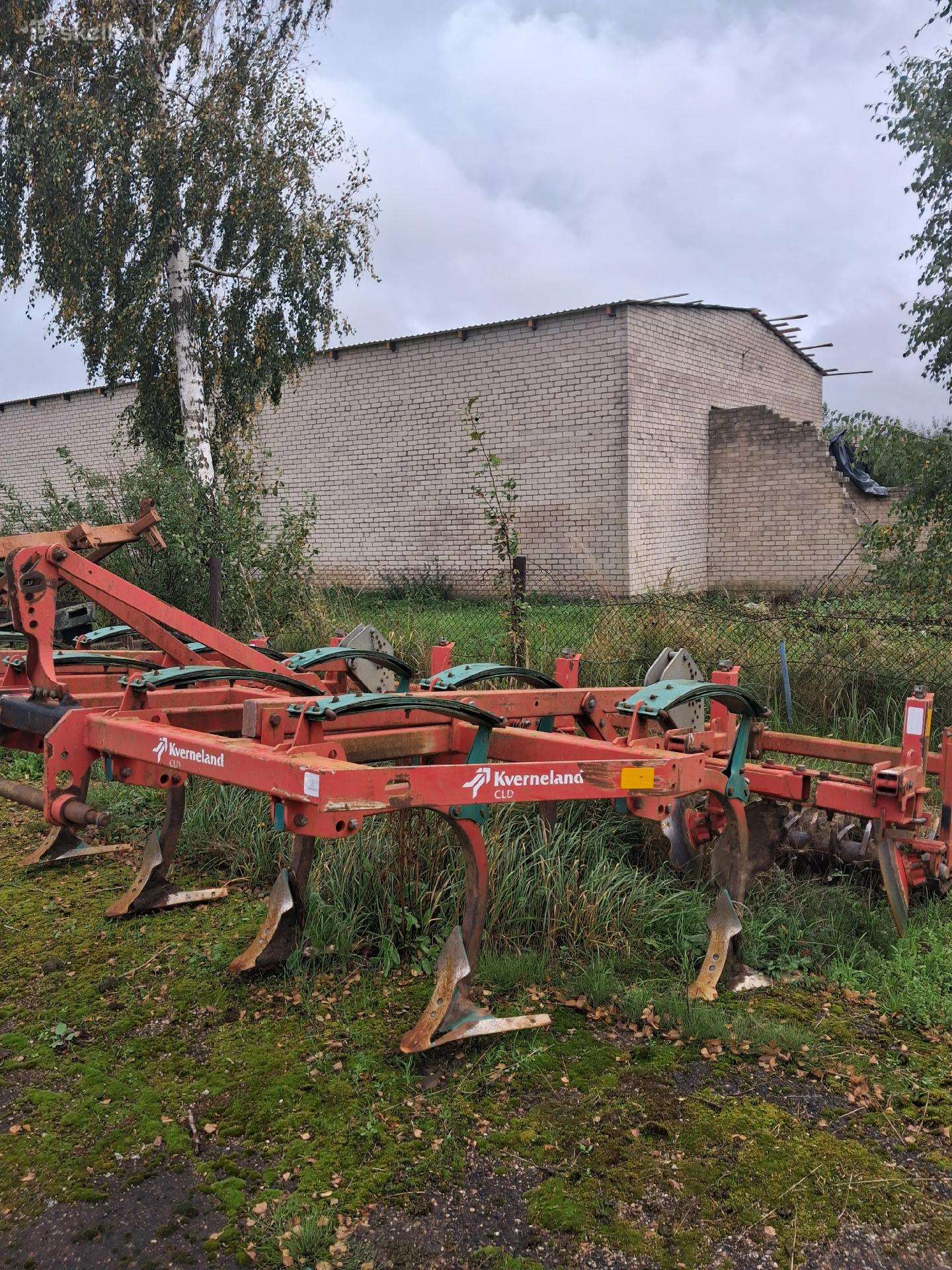 Kverneland noraginis skutikas