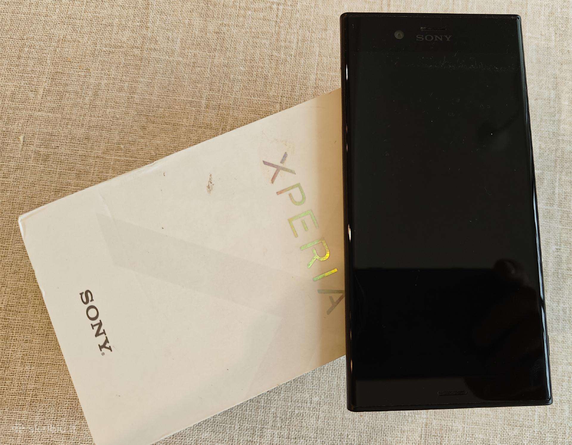 Sony Xperia Xzs