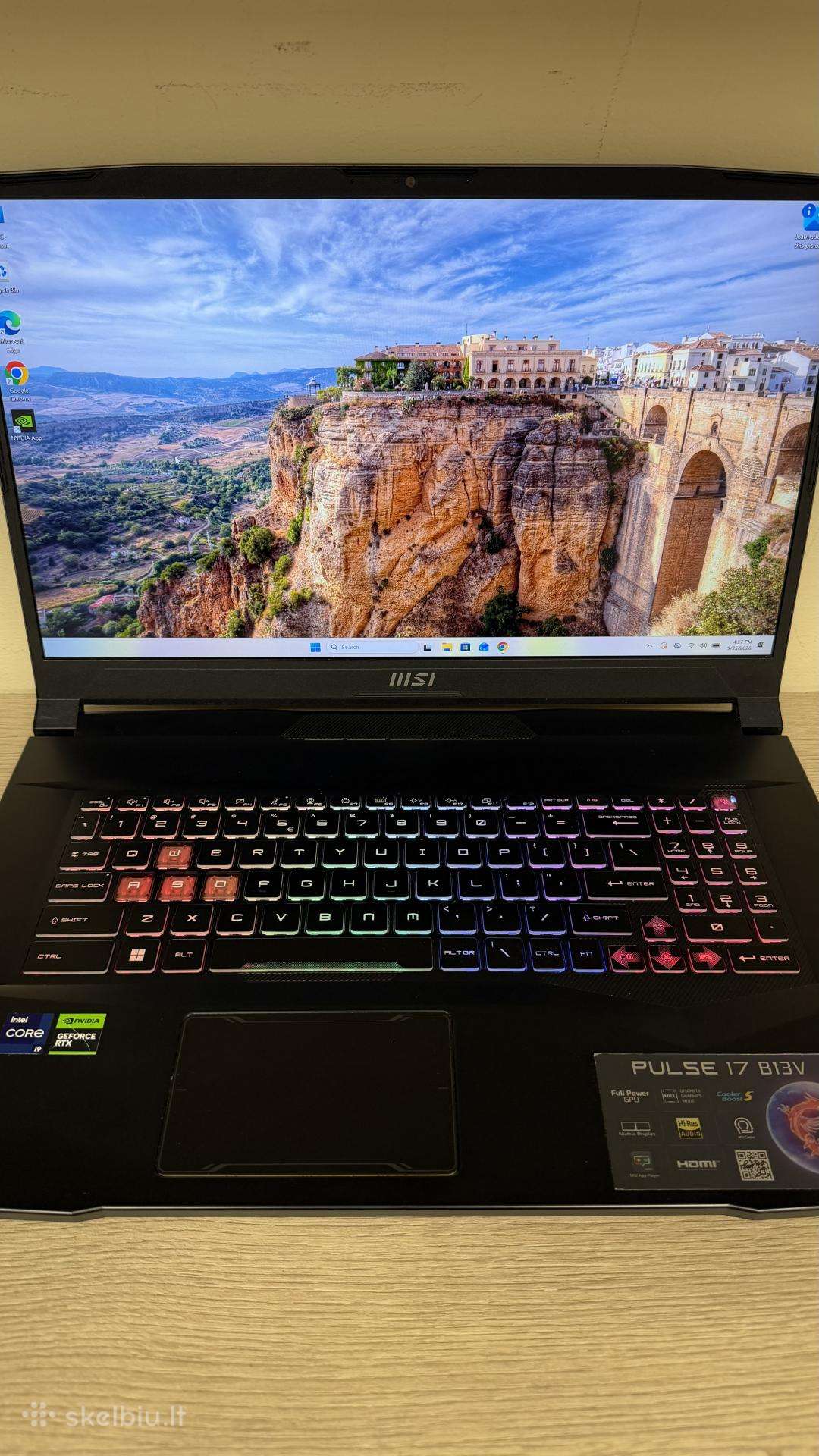 Msi Pulse 17. B13v