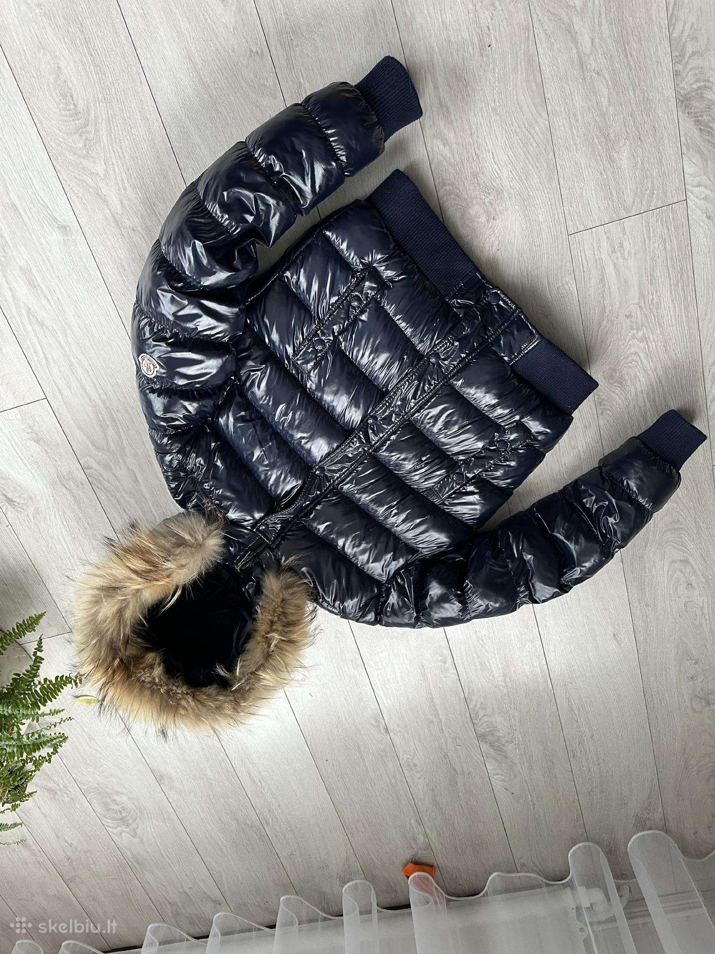 Moncler pūkinė striukė