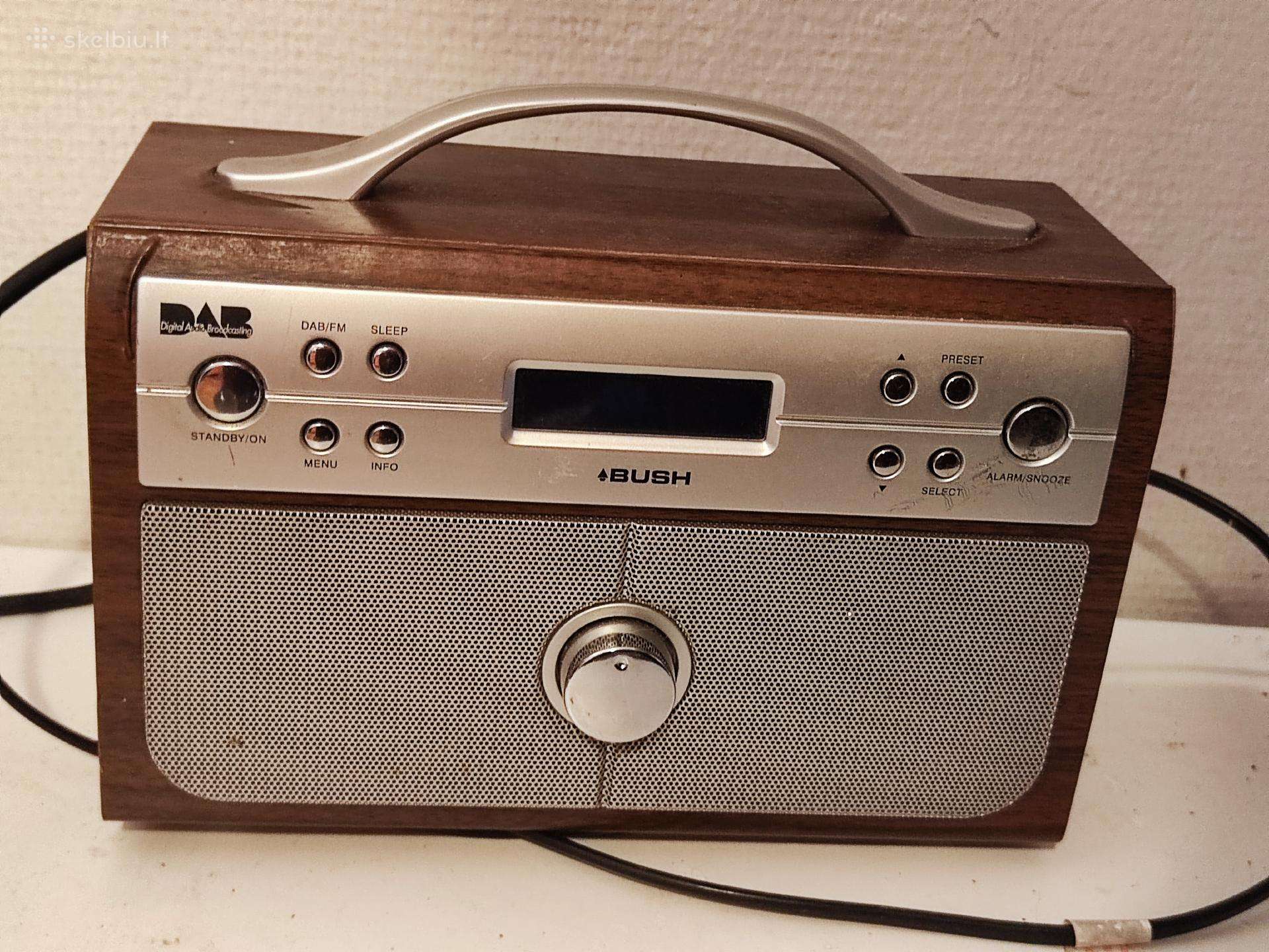 Retro stiliaus radijo imtuvas