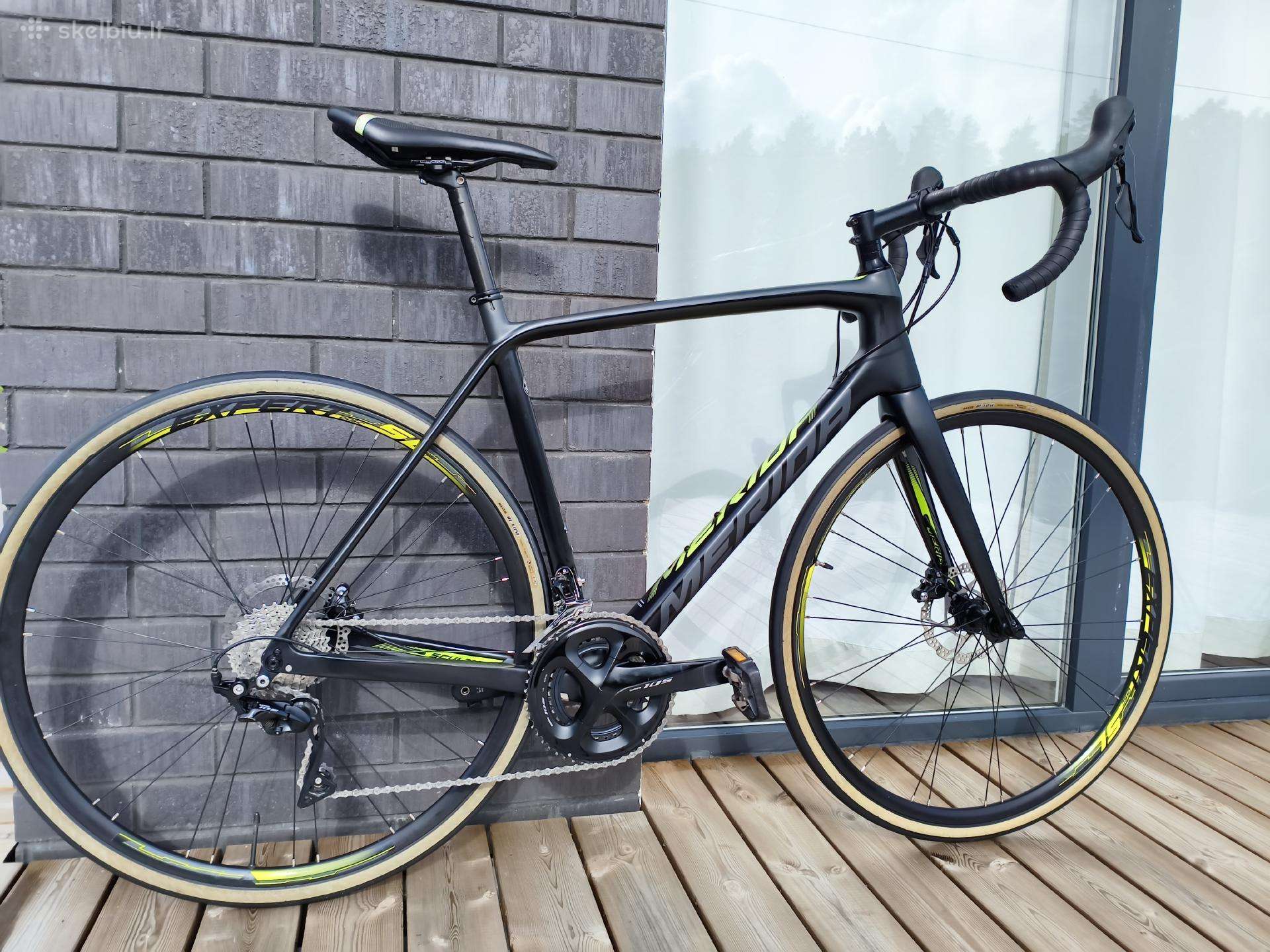 Merida Carbon, M/l dydis, Shimano 105grupe.