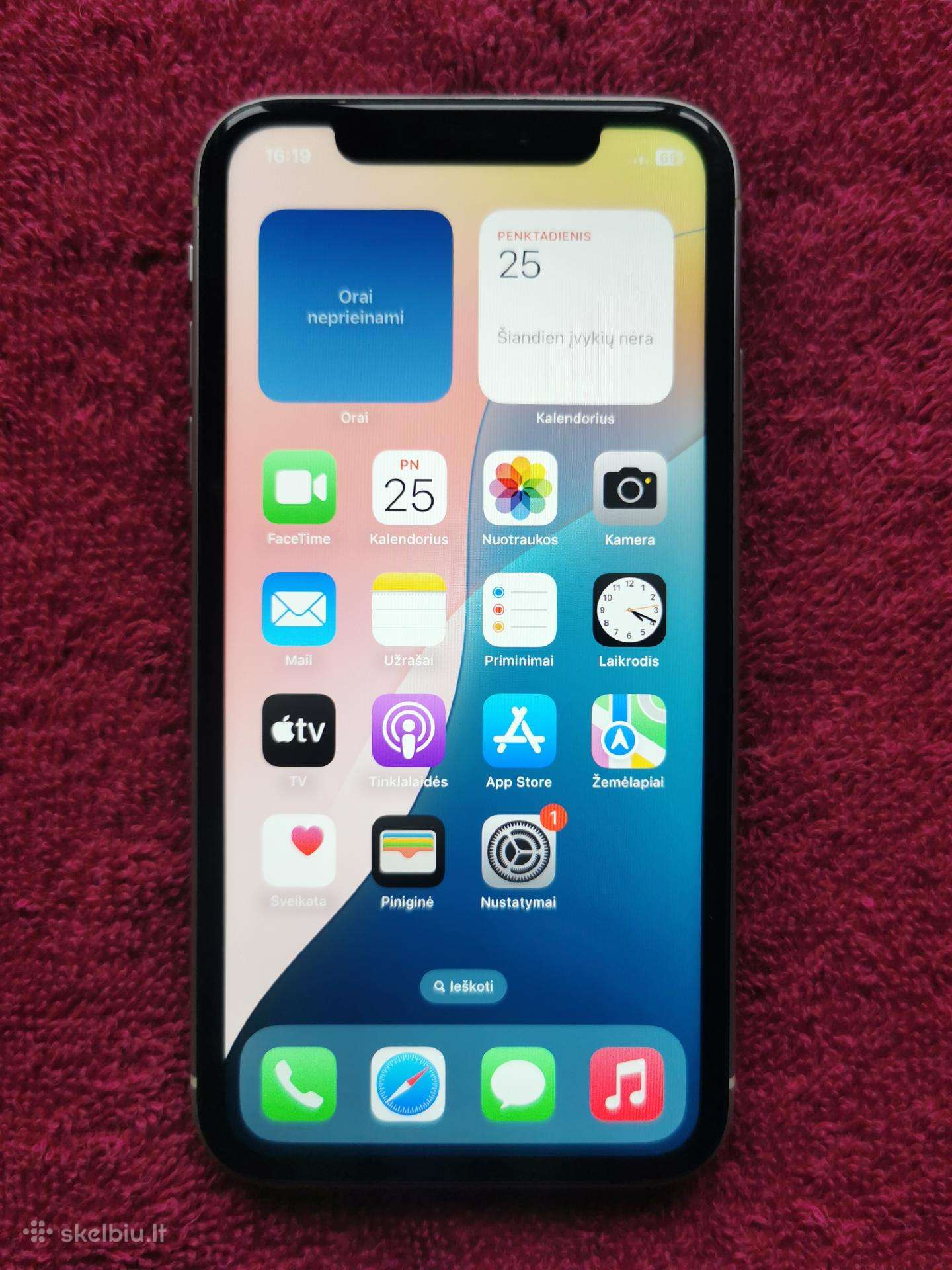 iPhone Xr 64gb. 18versija