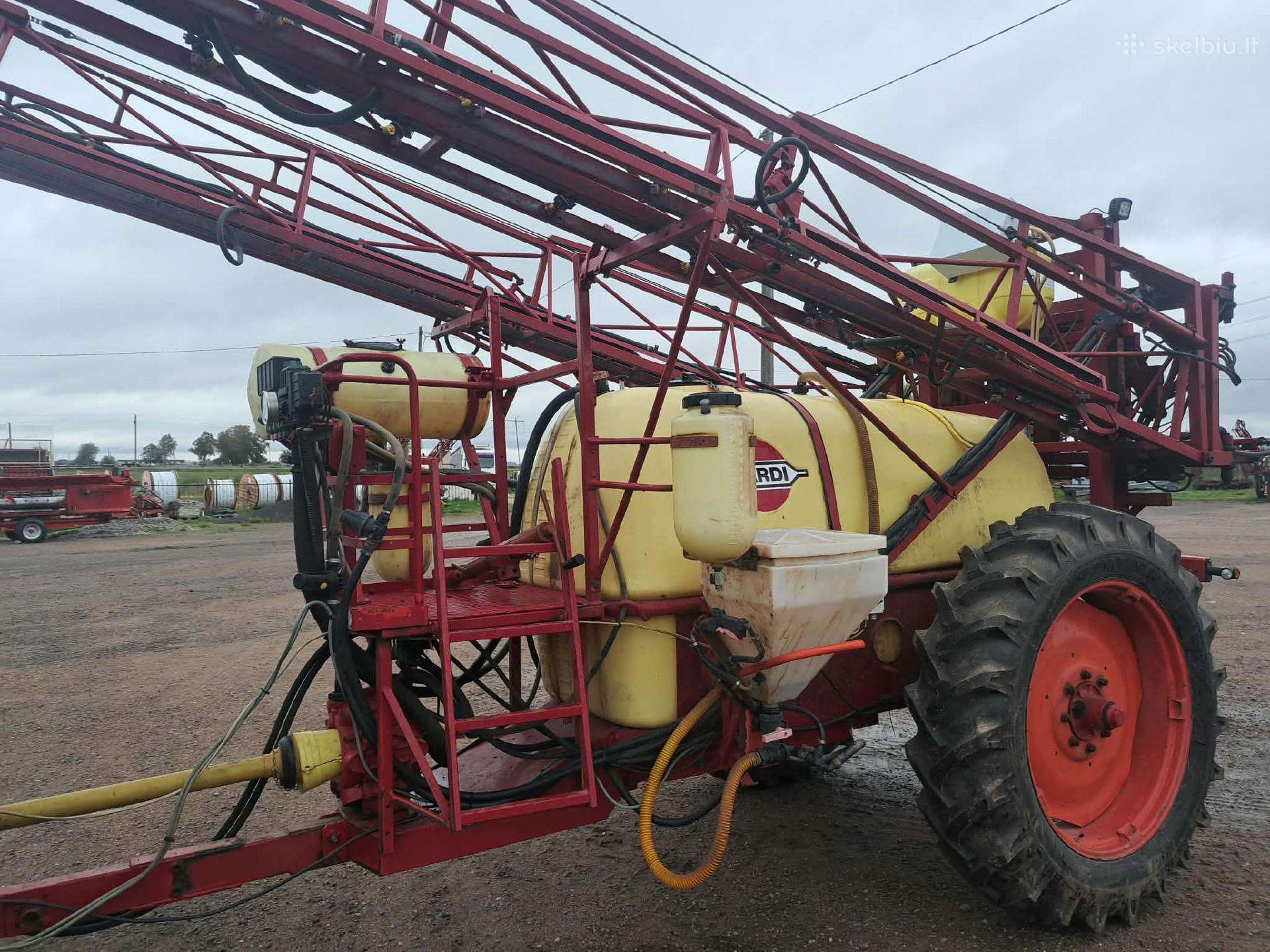 Hardi 2400 l. 20 m.