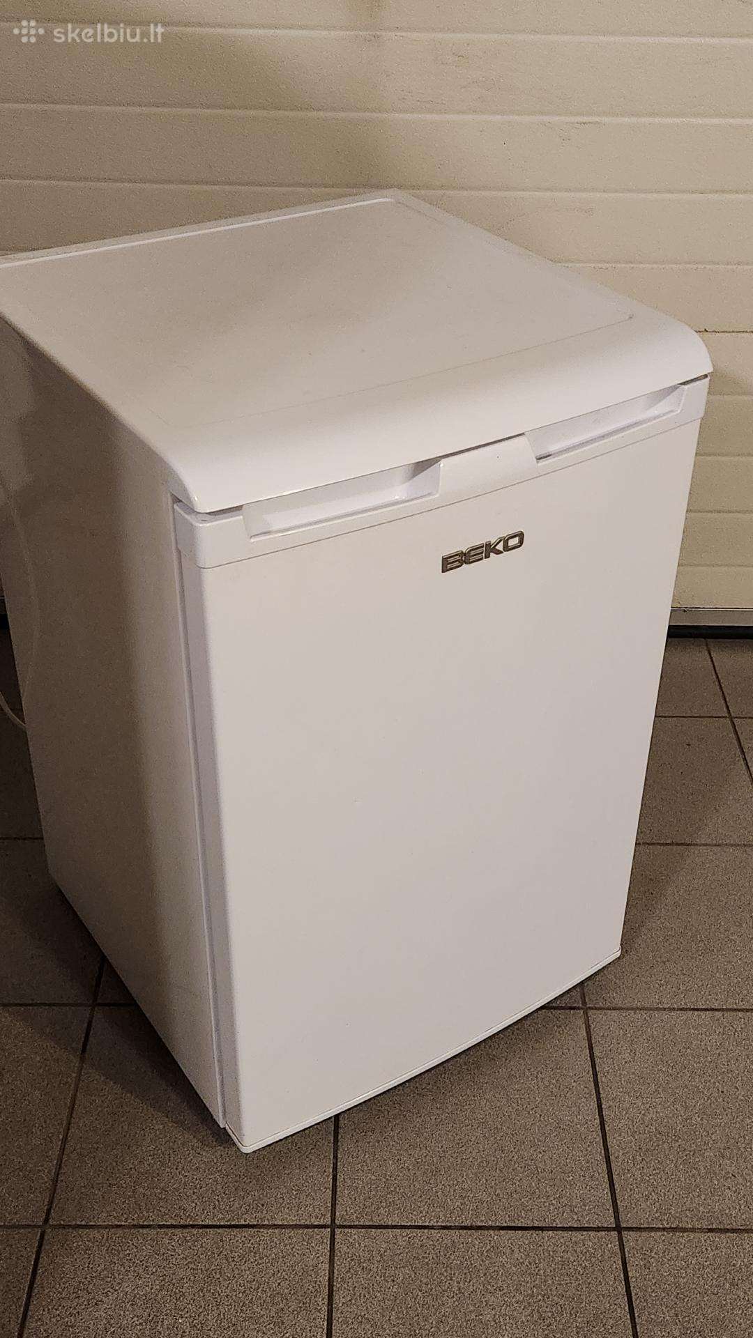 Kompaktiška šaldytuvas su šaldikliu Beko Tse1284n