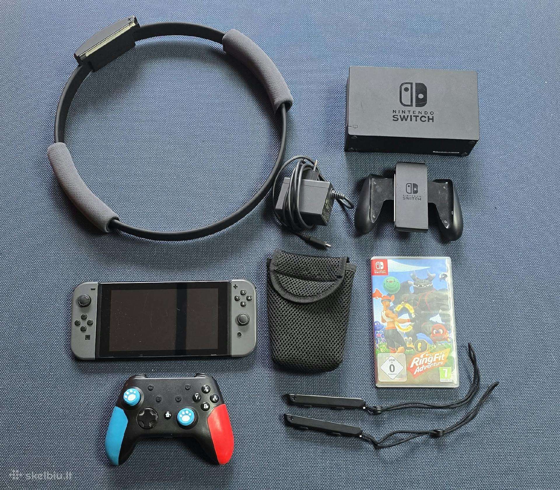 Nintendo Switch su daug priedų