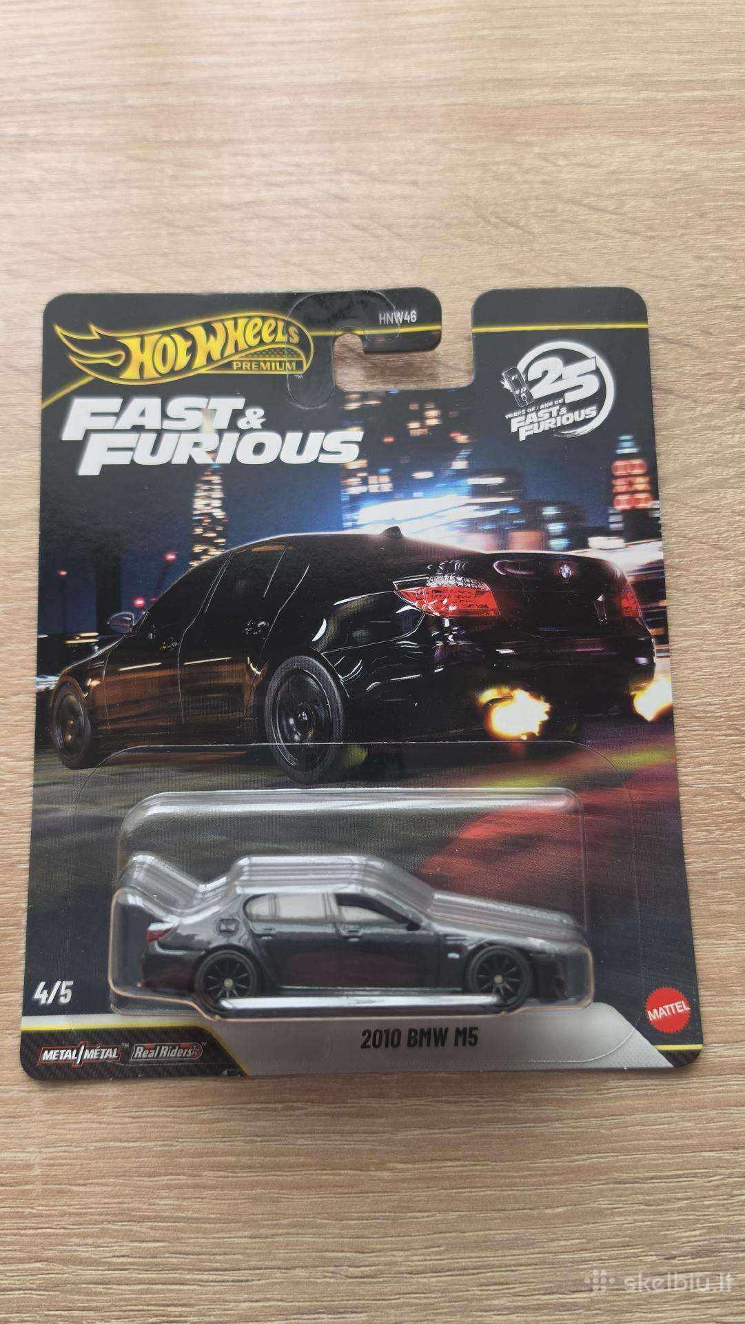 Hot Wheels Premium „2010 Bmw M5“