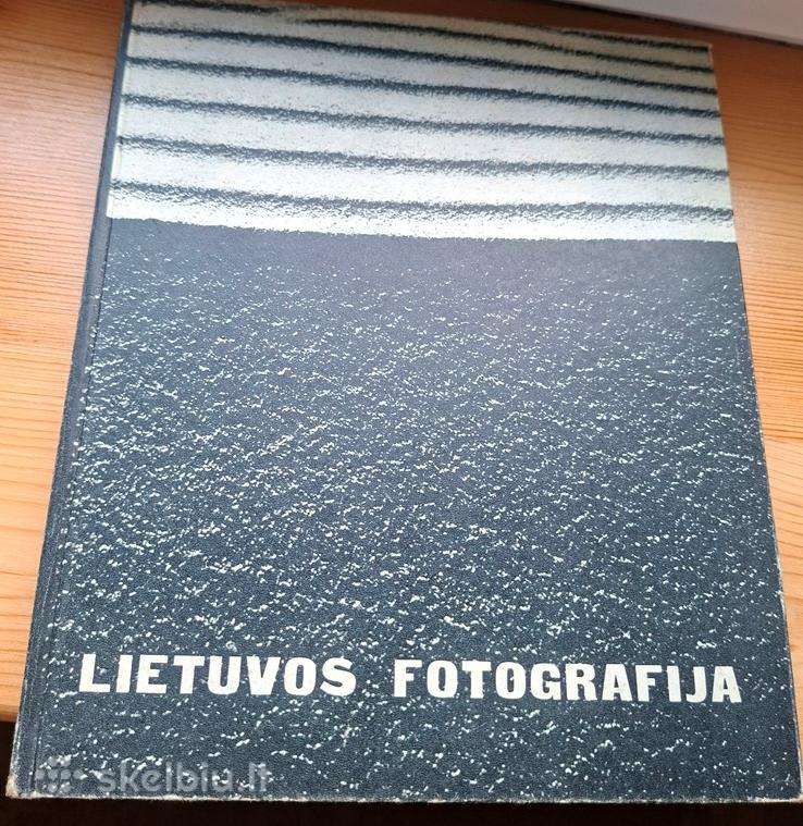 Knyga 1971m. Lietuvos fotografija