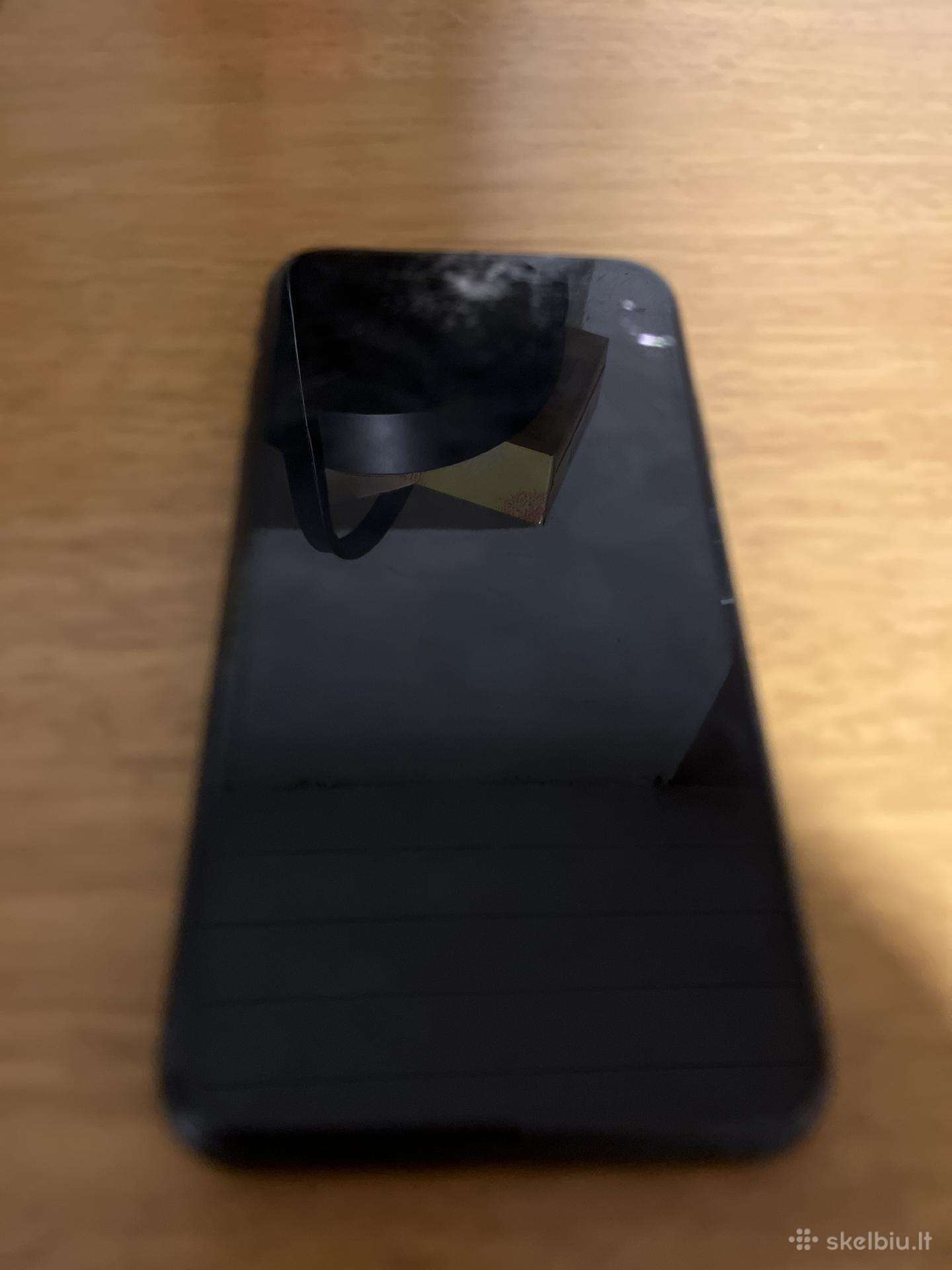 Apple 11