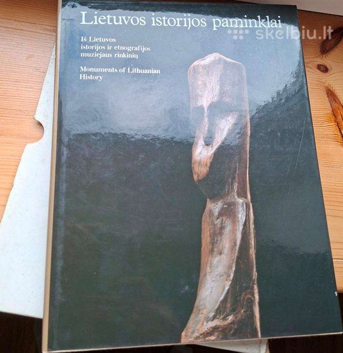 Knyga 1990m. Lietuvos istorijos paminklai