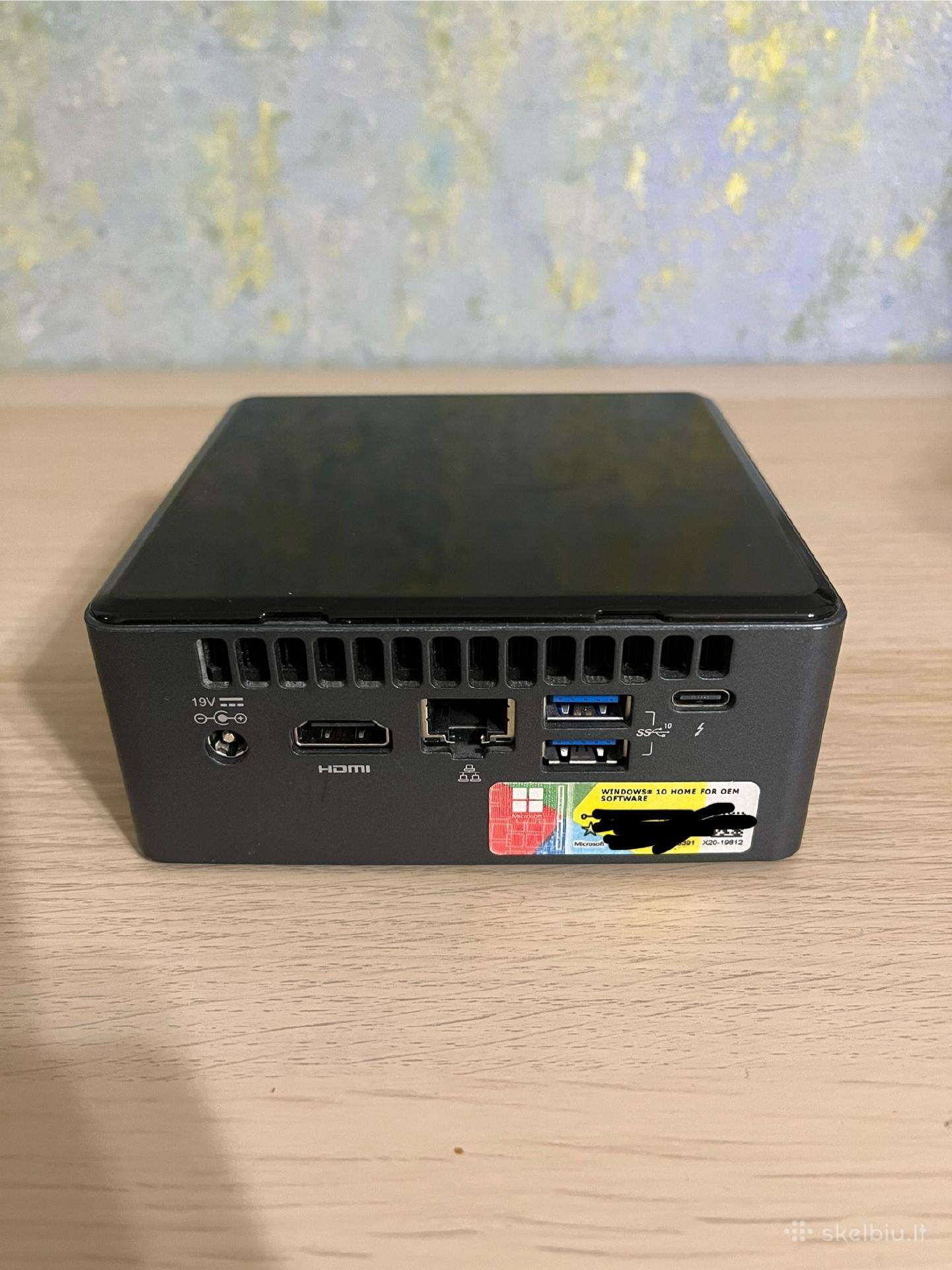 Intel Nuc 8beh
