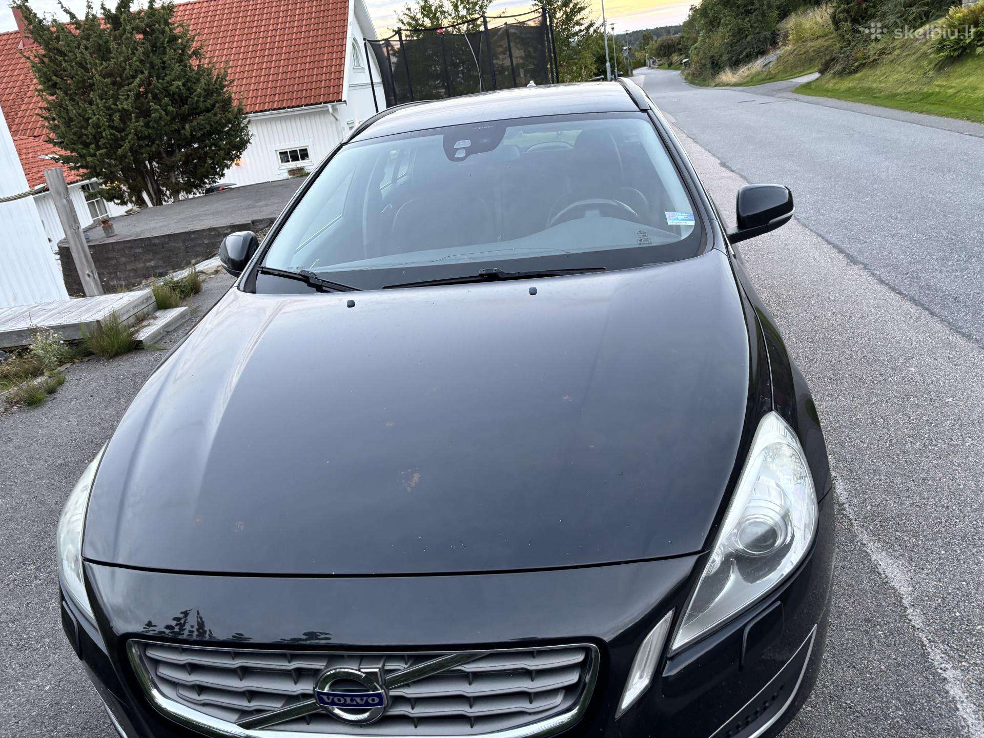 Volvo v60