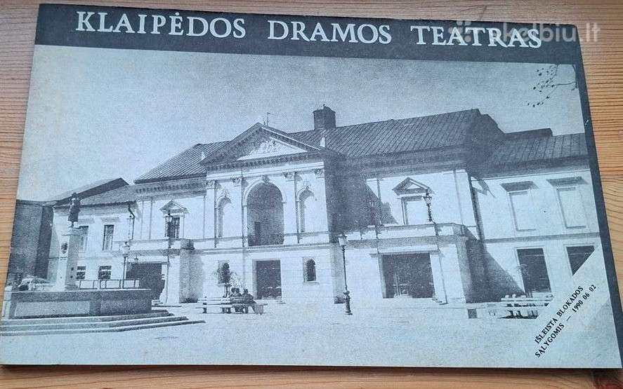 Knyga 1990m. Klaipėdos dramos teatras