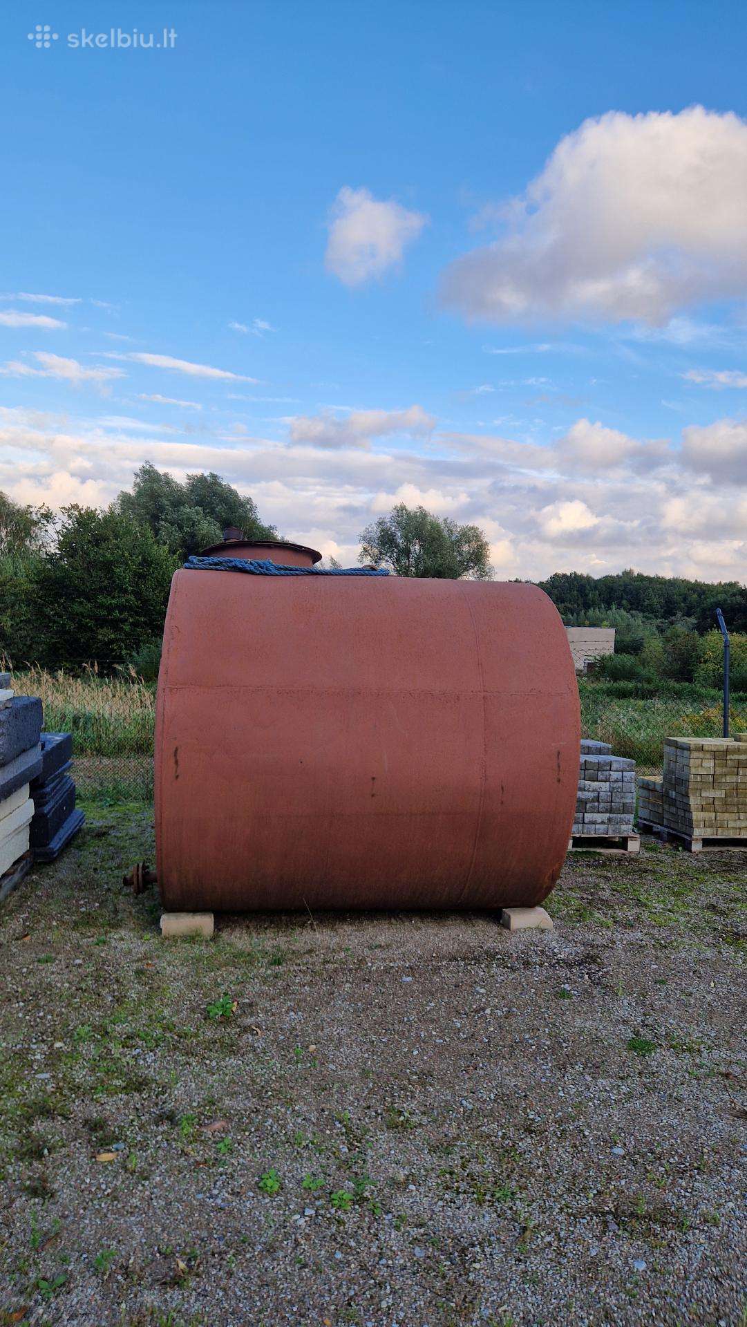 Metalinė Bačka-talpykla 5kūbu.
