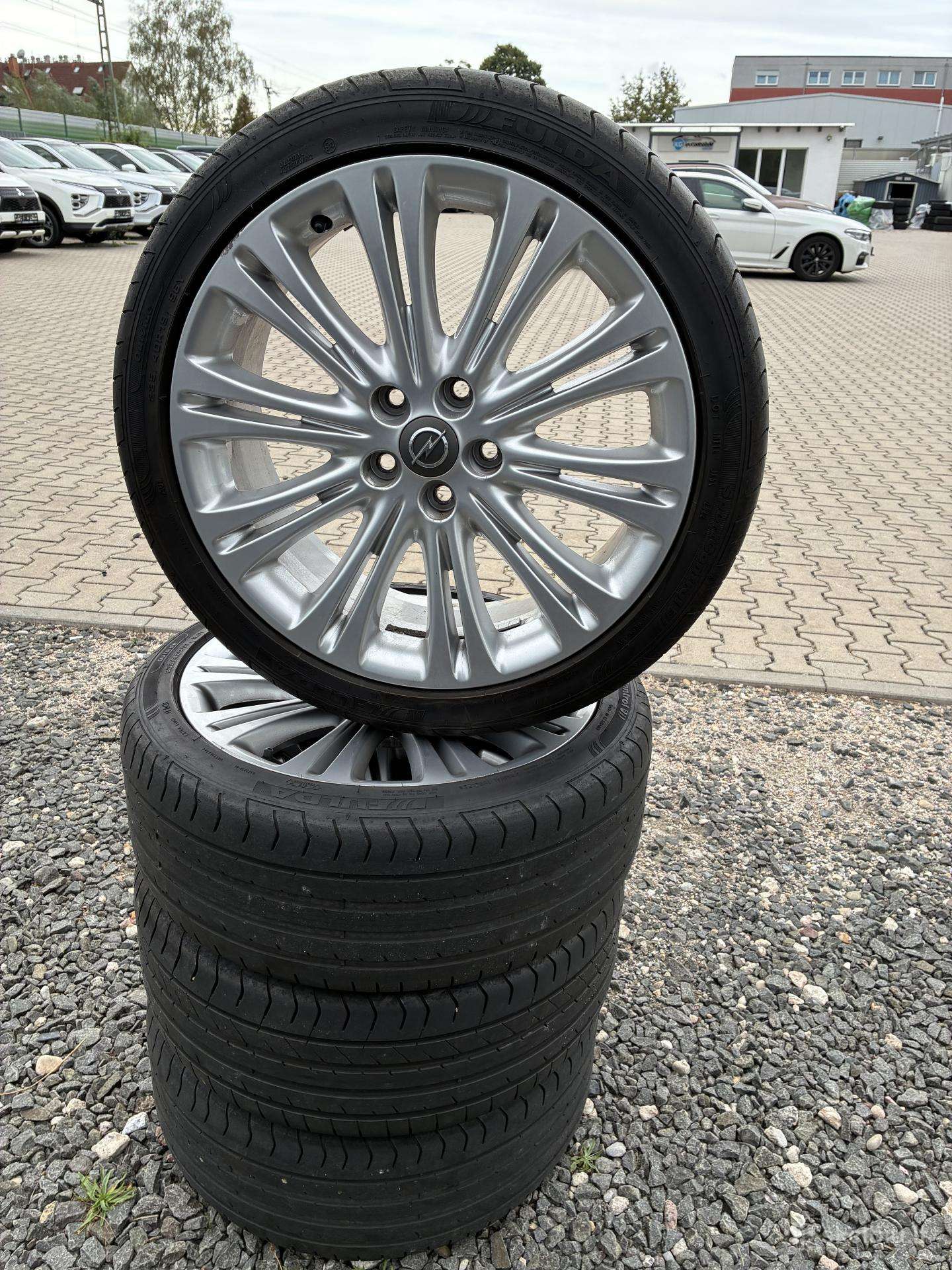 Opel Zafira C Lieti ratlankiai