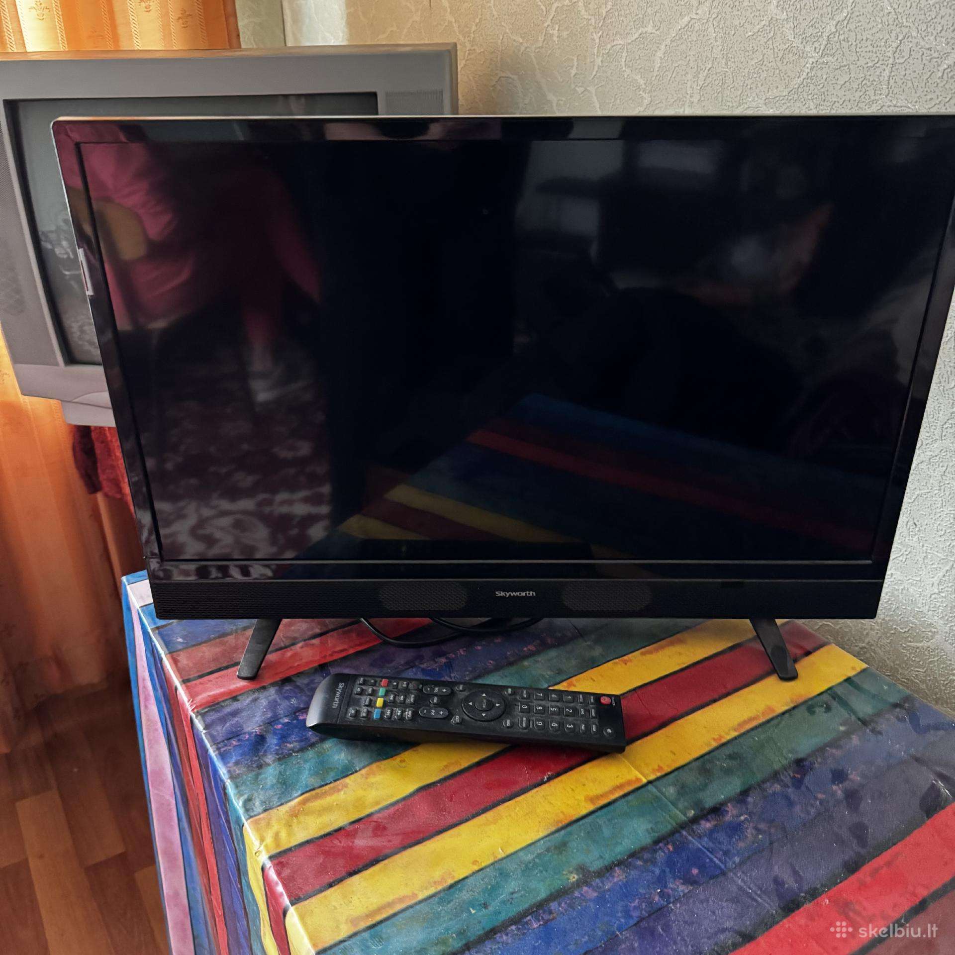 Dovanoju televizorius, vaikstynė 50 eurų.