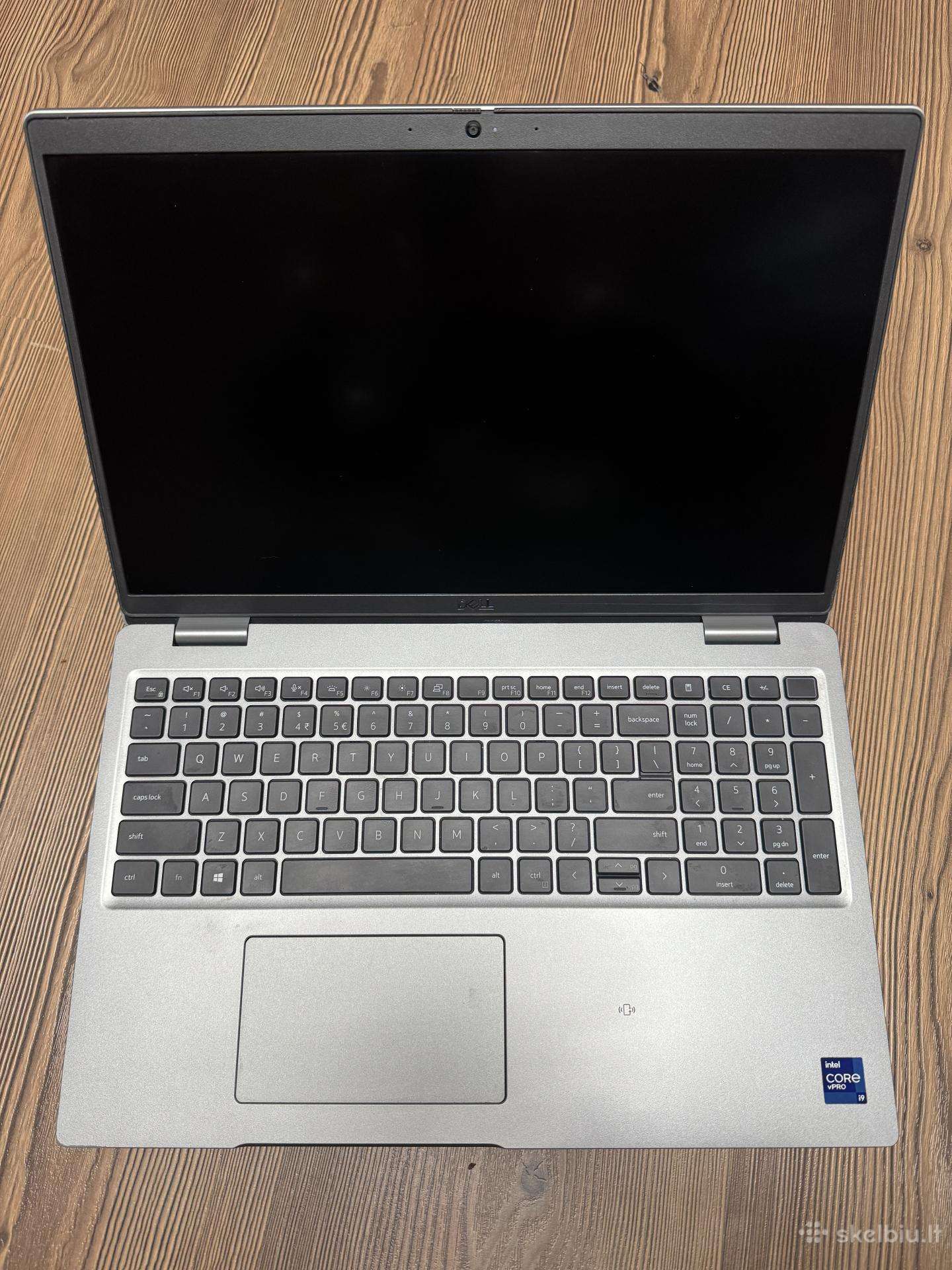 Dell Precision 3561, i9-11950h, 32gb