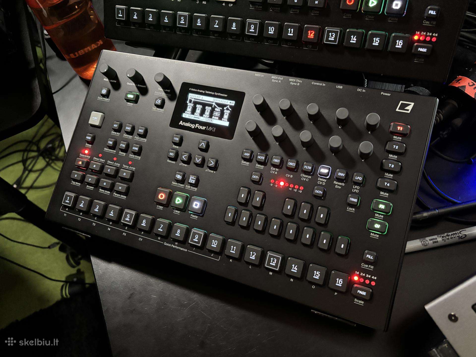 Elektron Analog Four Mk2 Sintezatorius