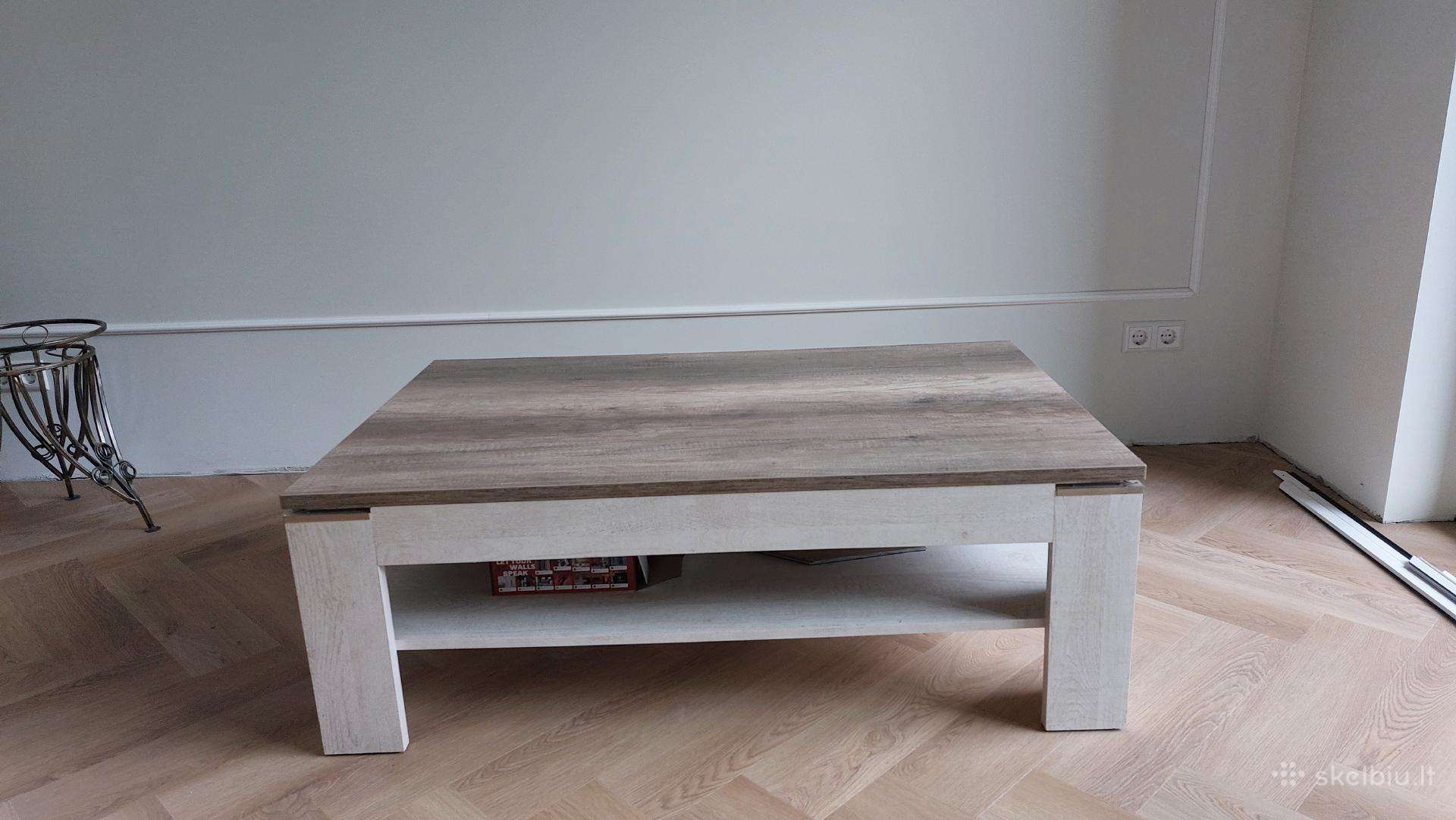 Svetaines staliukas naudotas 10 iš 10. Kaina 60€.