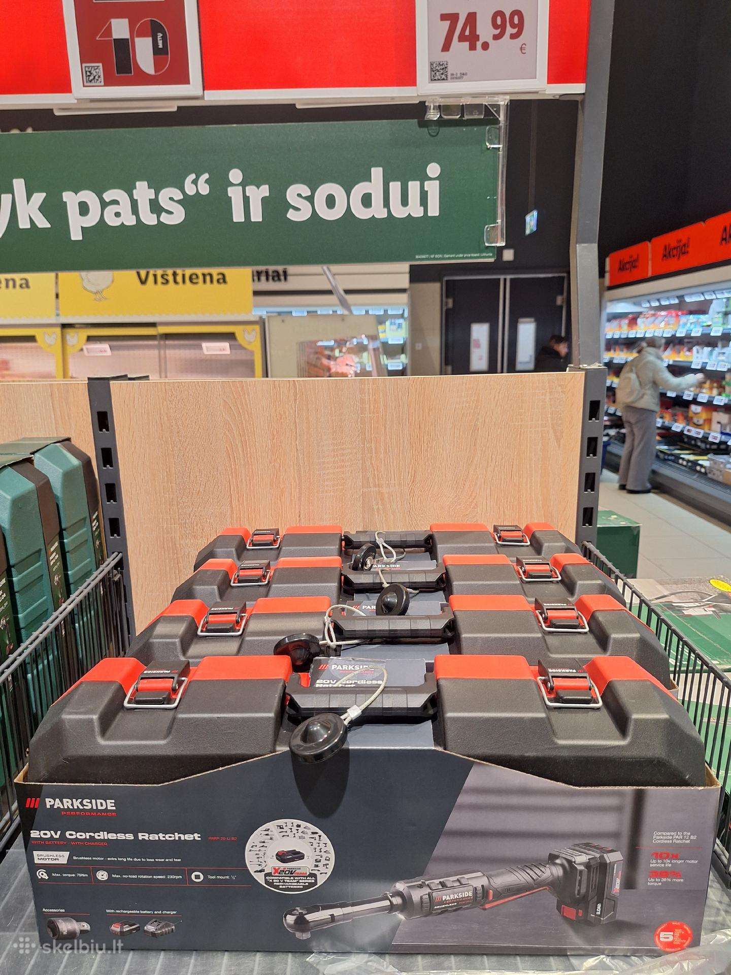 Akumuliatorinė terkšlė