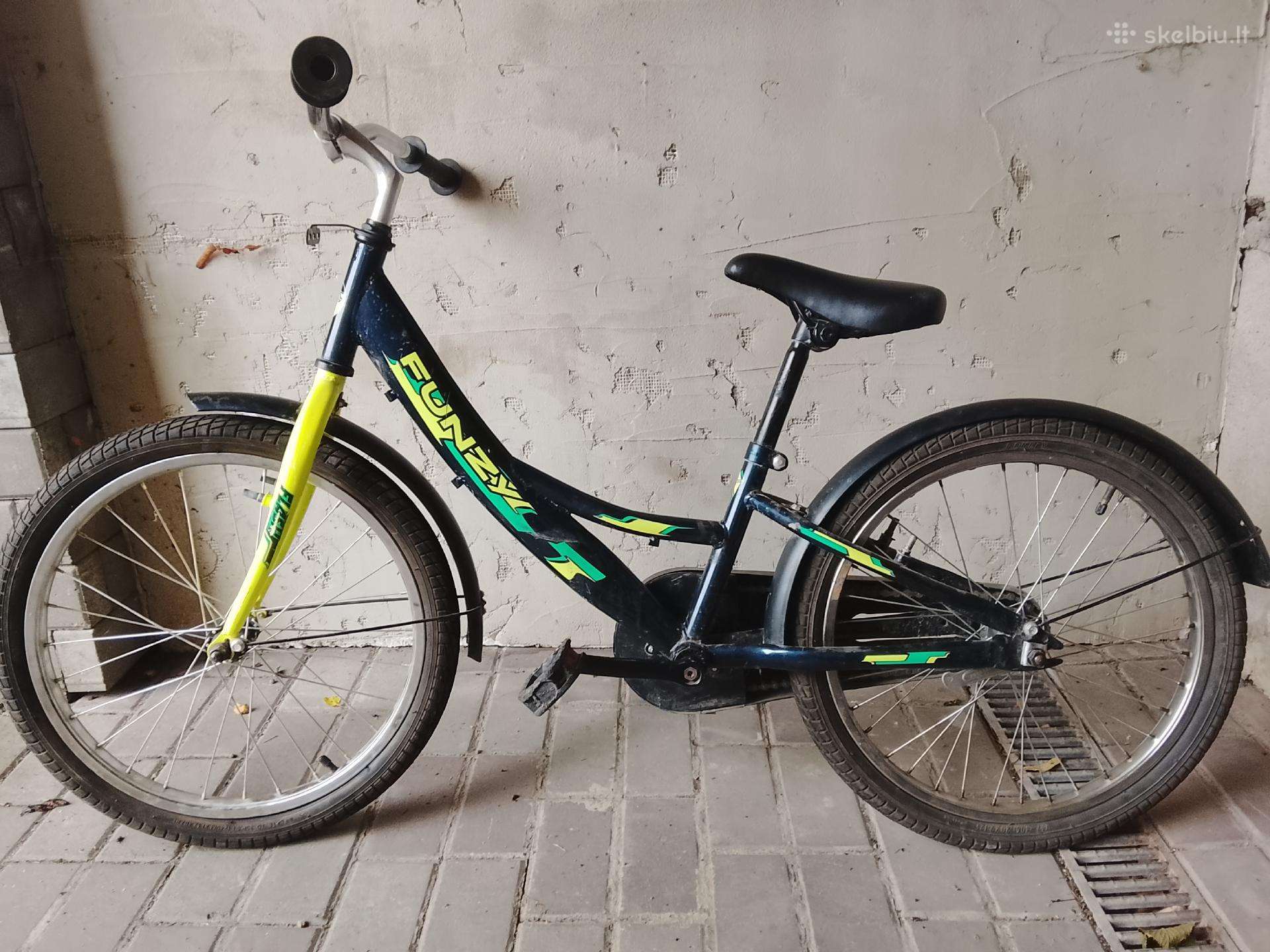 Dviratis 20 colių skersmens ratai