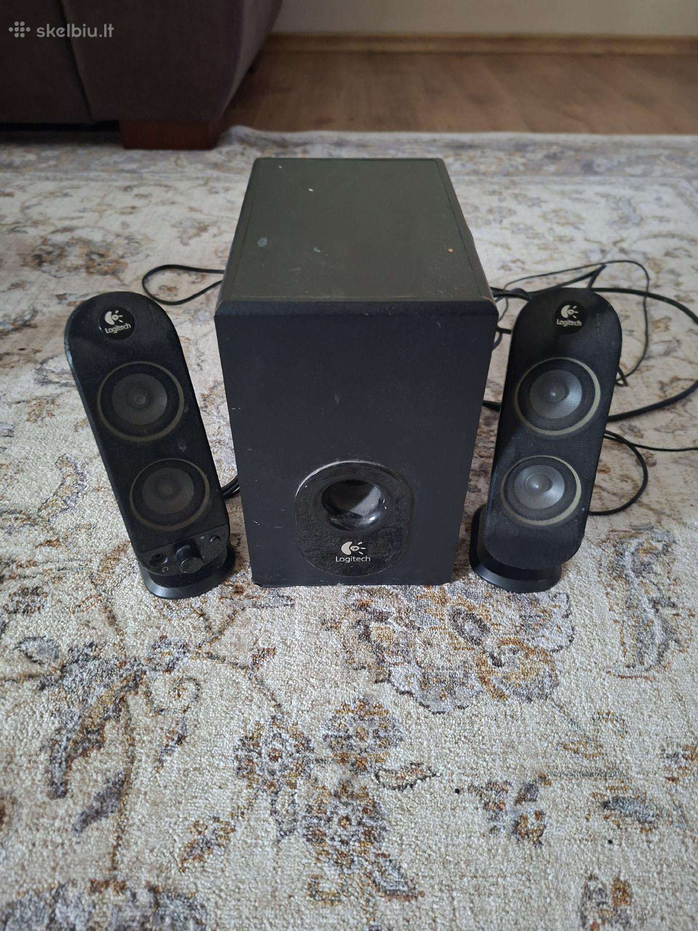 Logitech X-230 garso kolonėlės