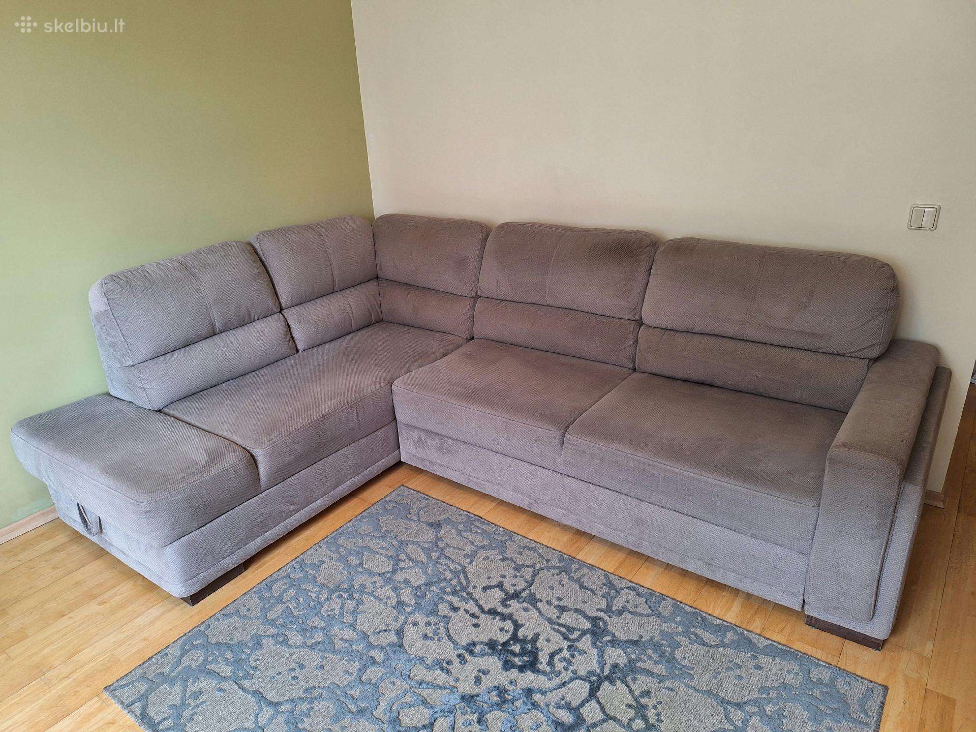 Kampinė sofa-lova