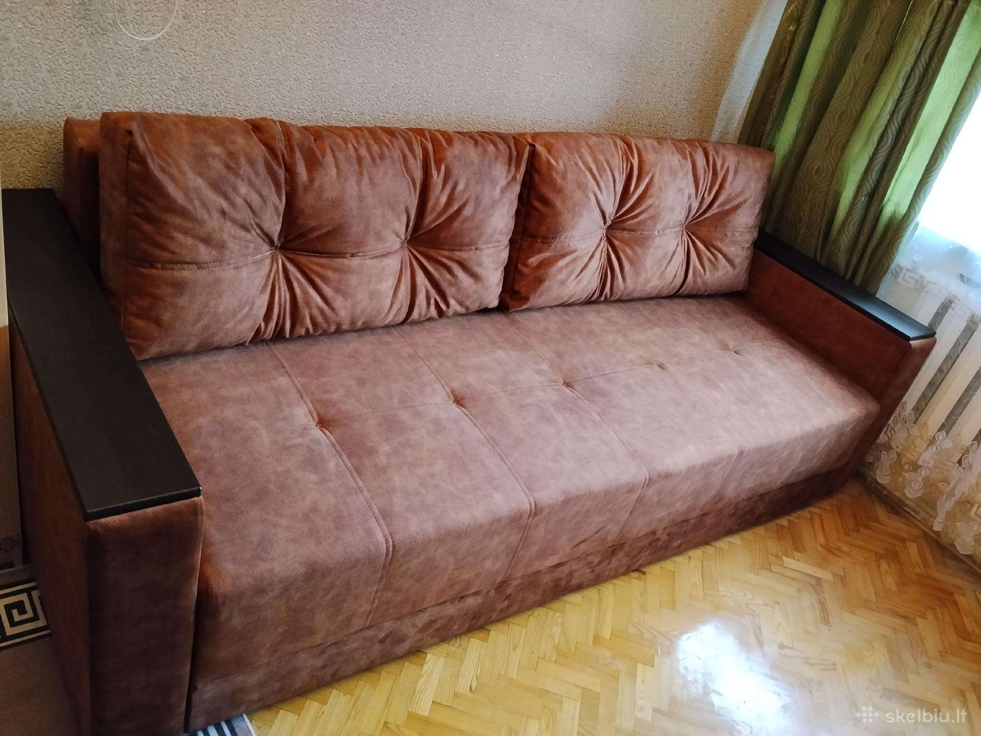 Sofa-lova-skubiai